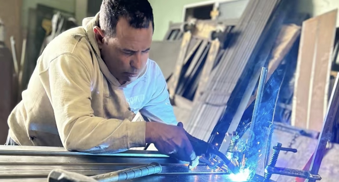 Welding Needs logo