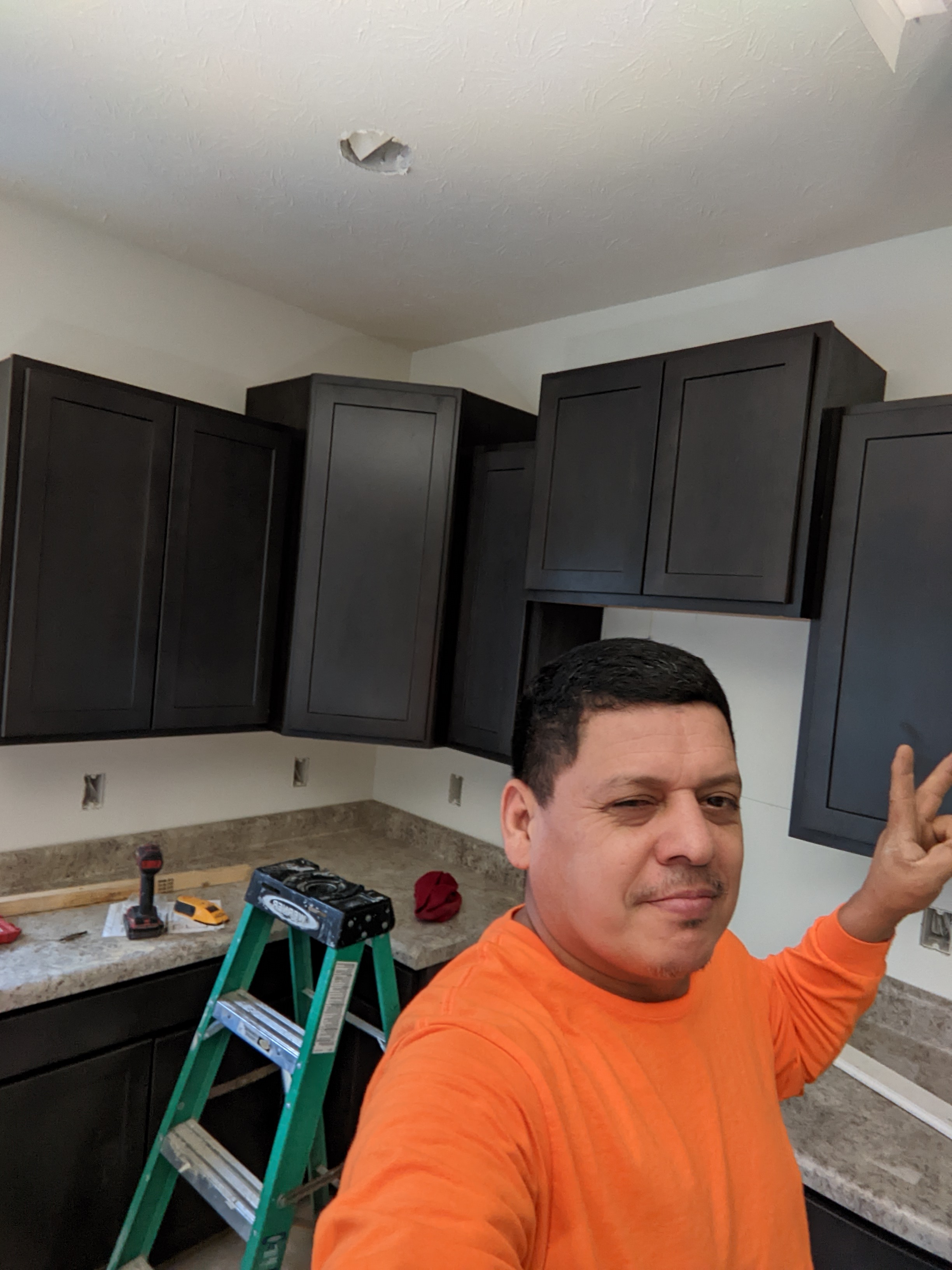 Jose's Electrical logo