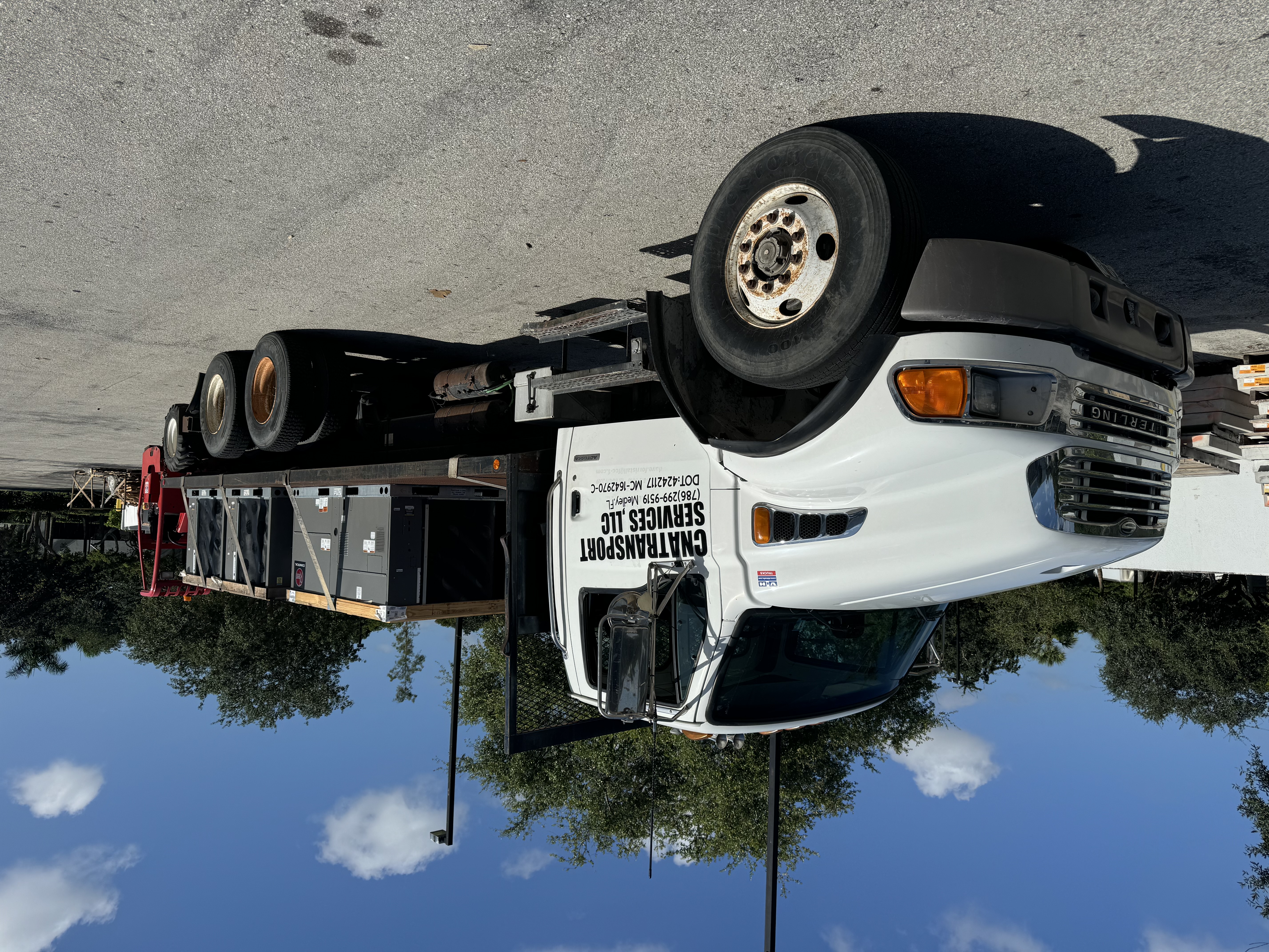 CNA Transport Services, LLC logo