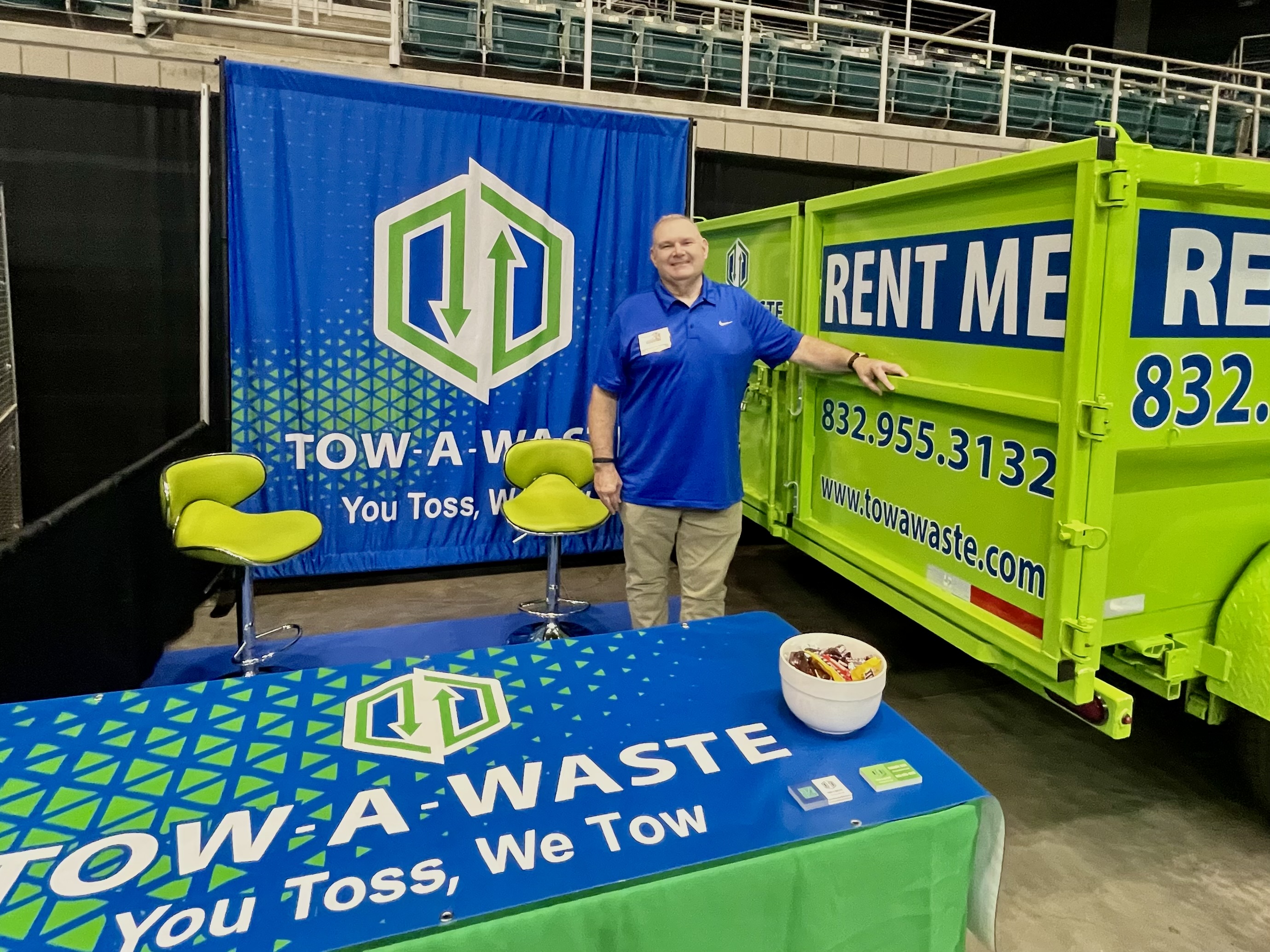 Tow-A-Waste, Inc. logo