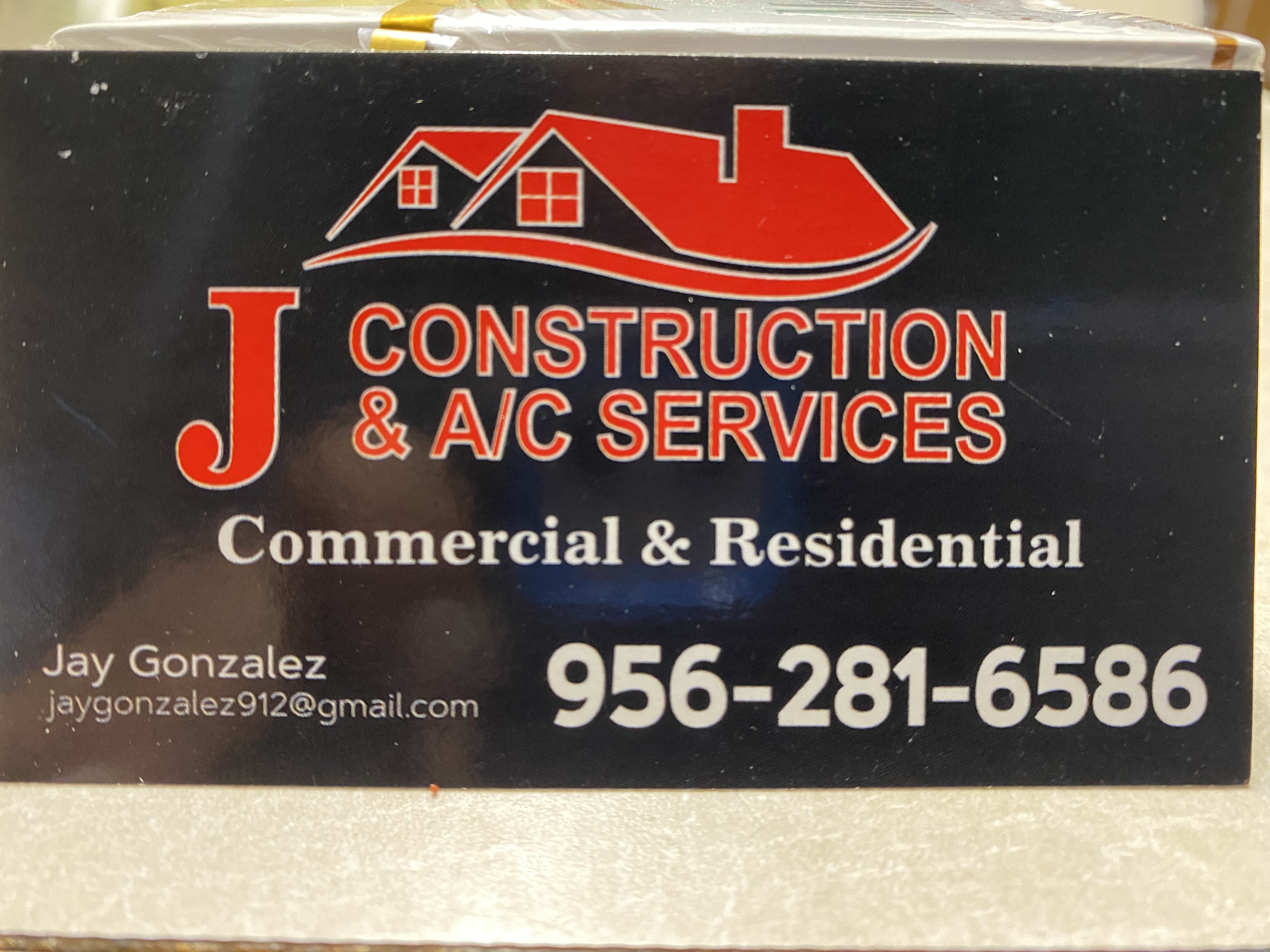 J Construction logo