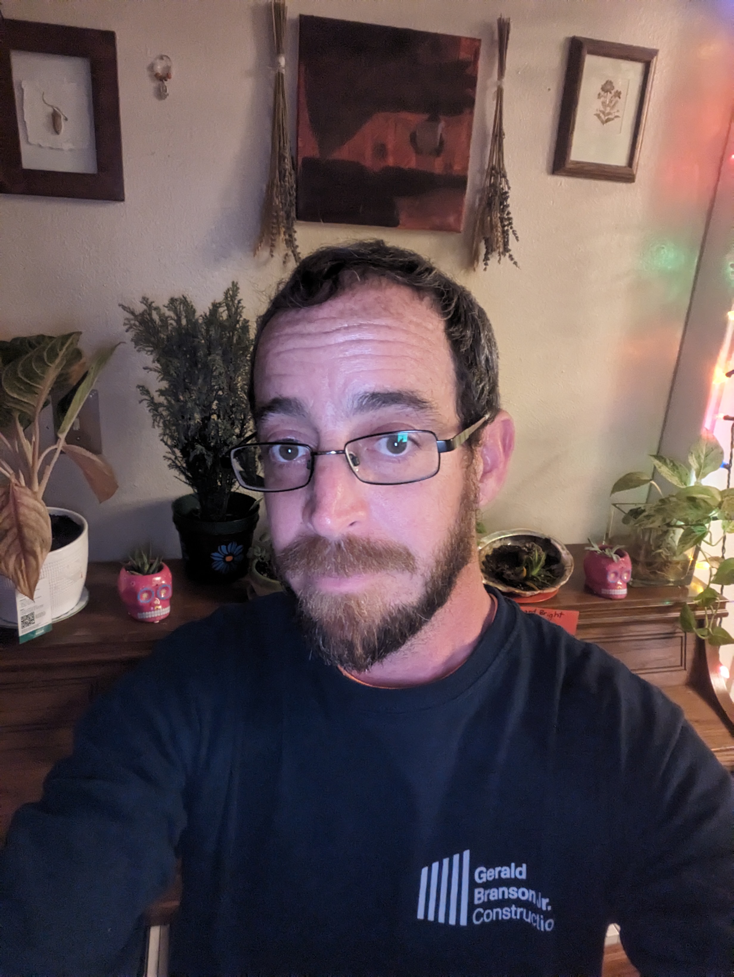 Just Me logo