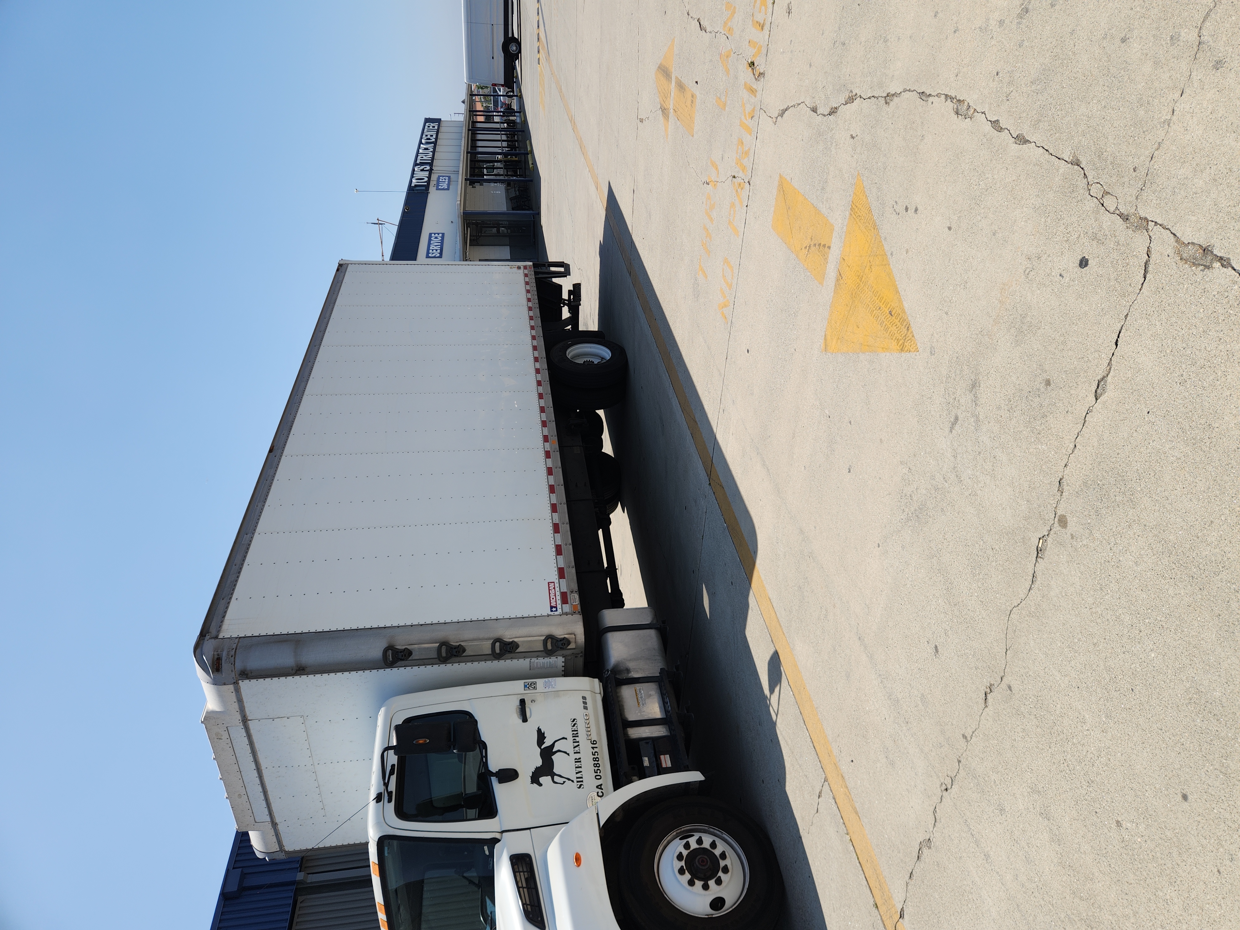 Silver Express Service, inc. logo