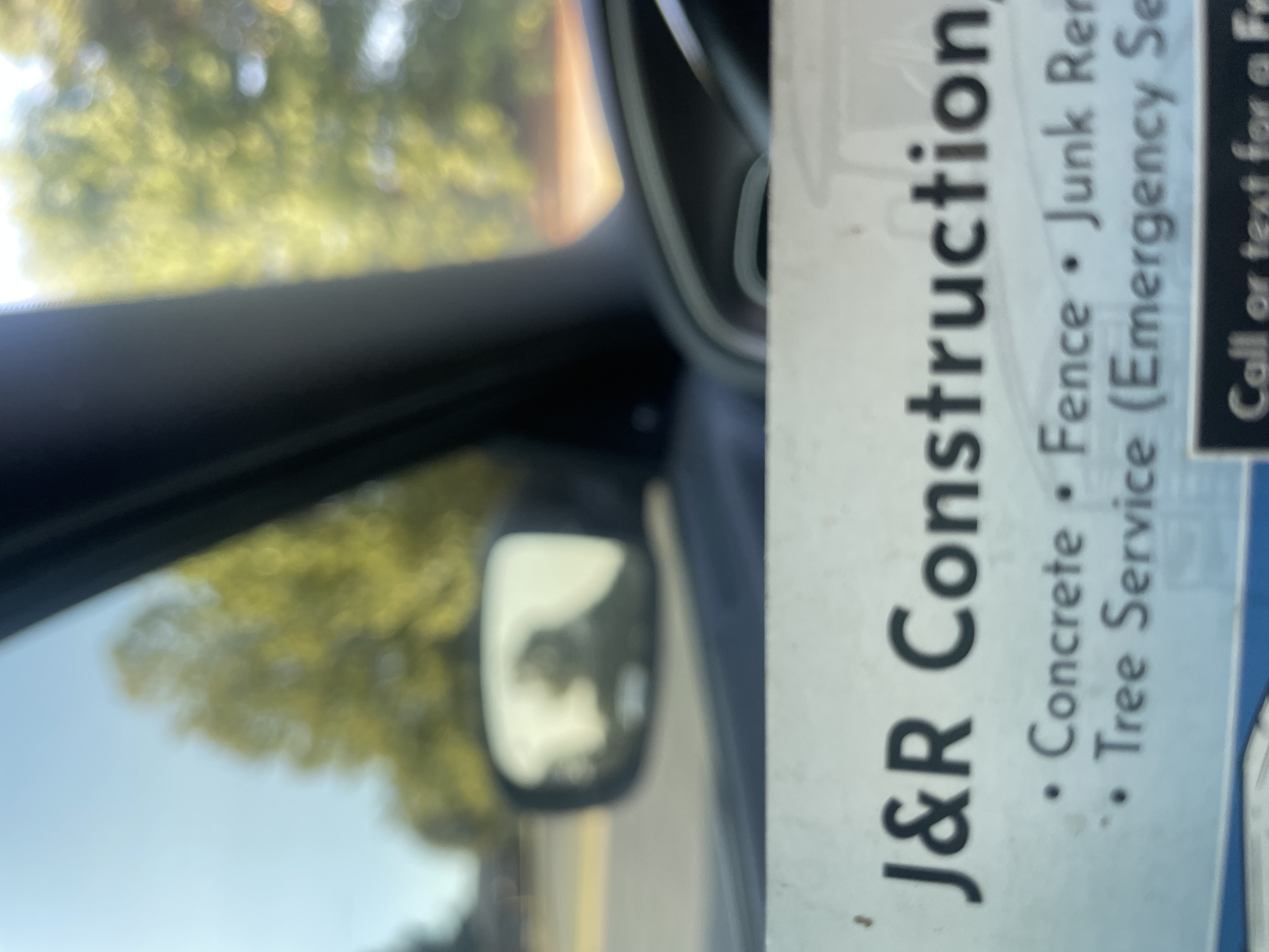 J and R Construction LLC logo