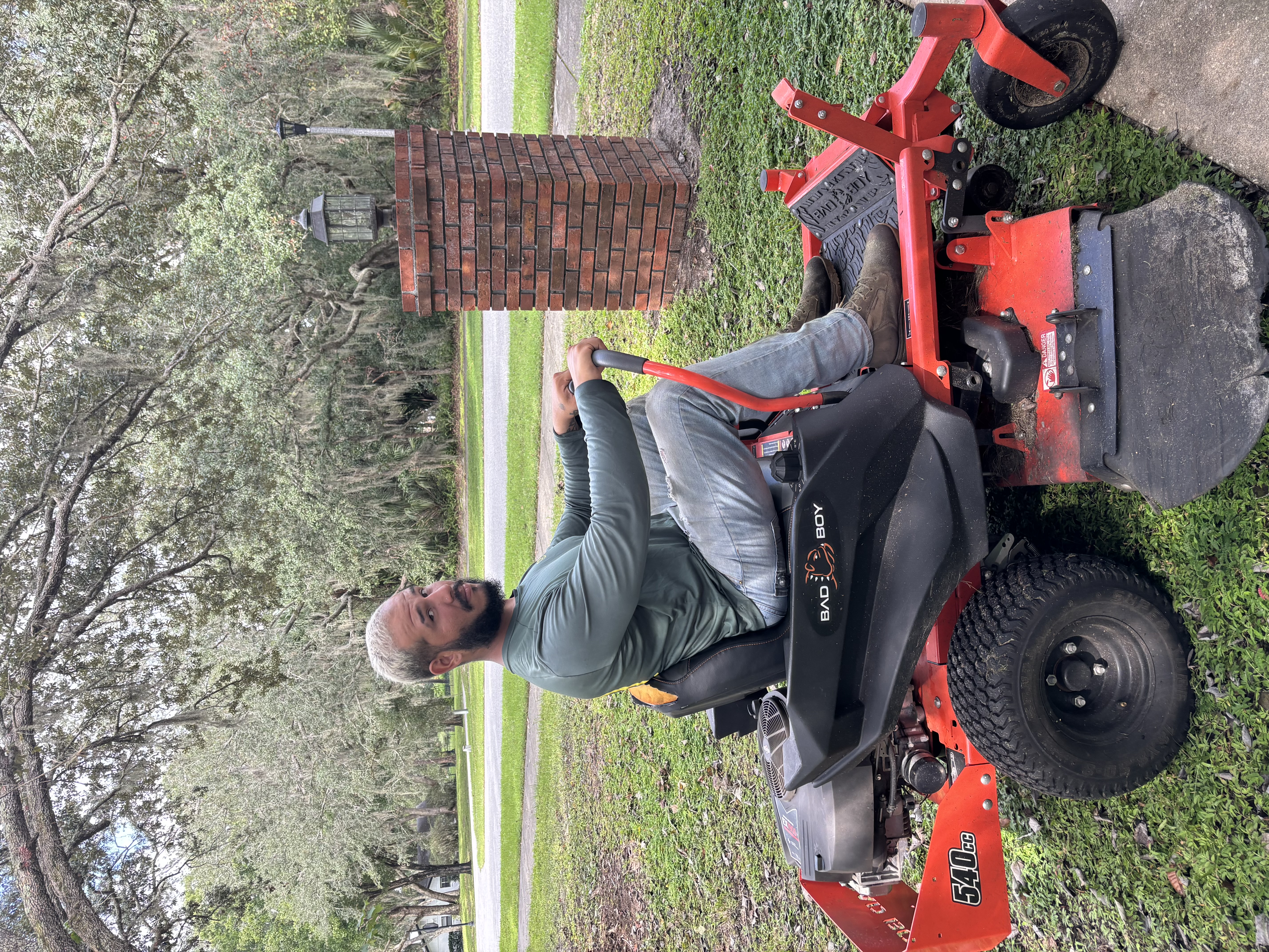 Avatar for Bozans_lawn_Service