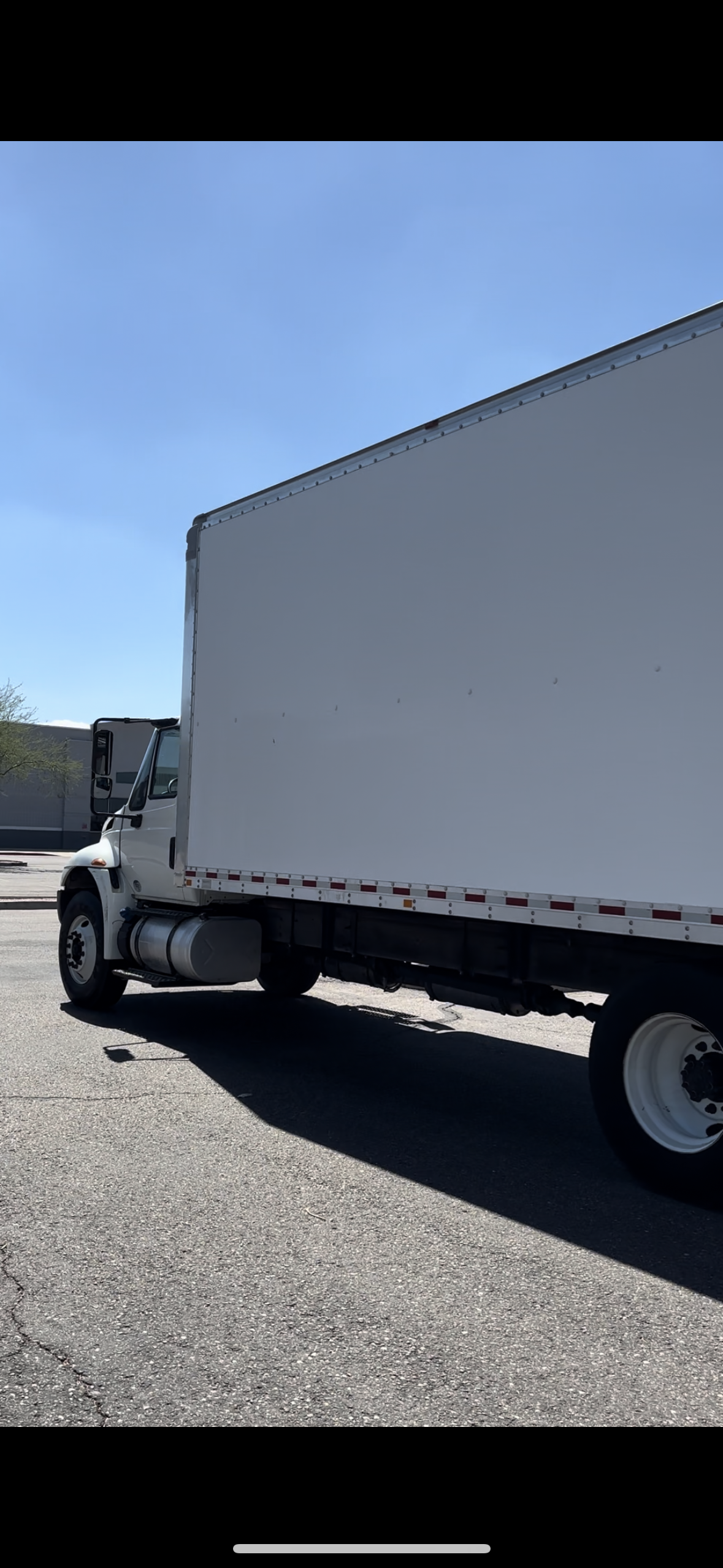 B on point transportation logo