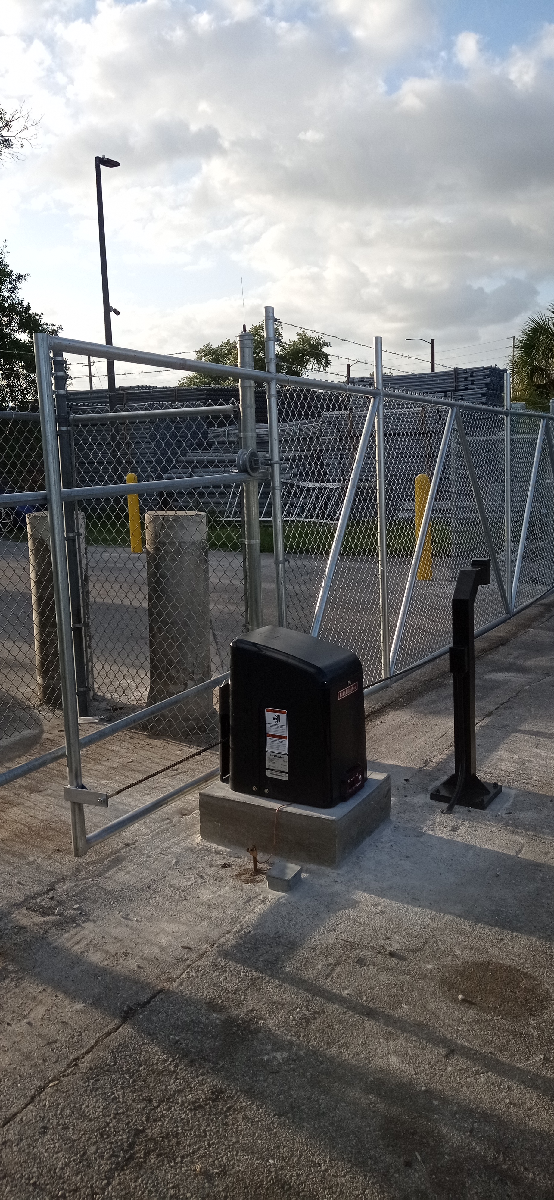 CJ Gate solutions logo