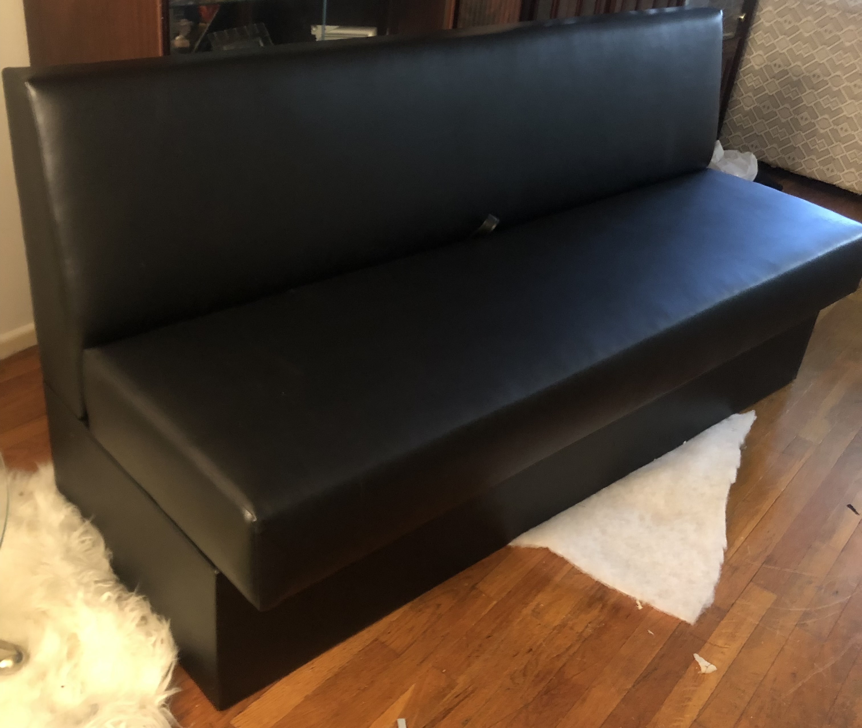 C.O Reupholstery logo