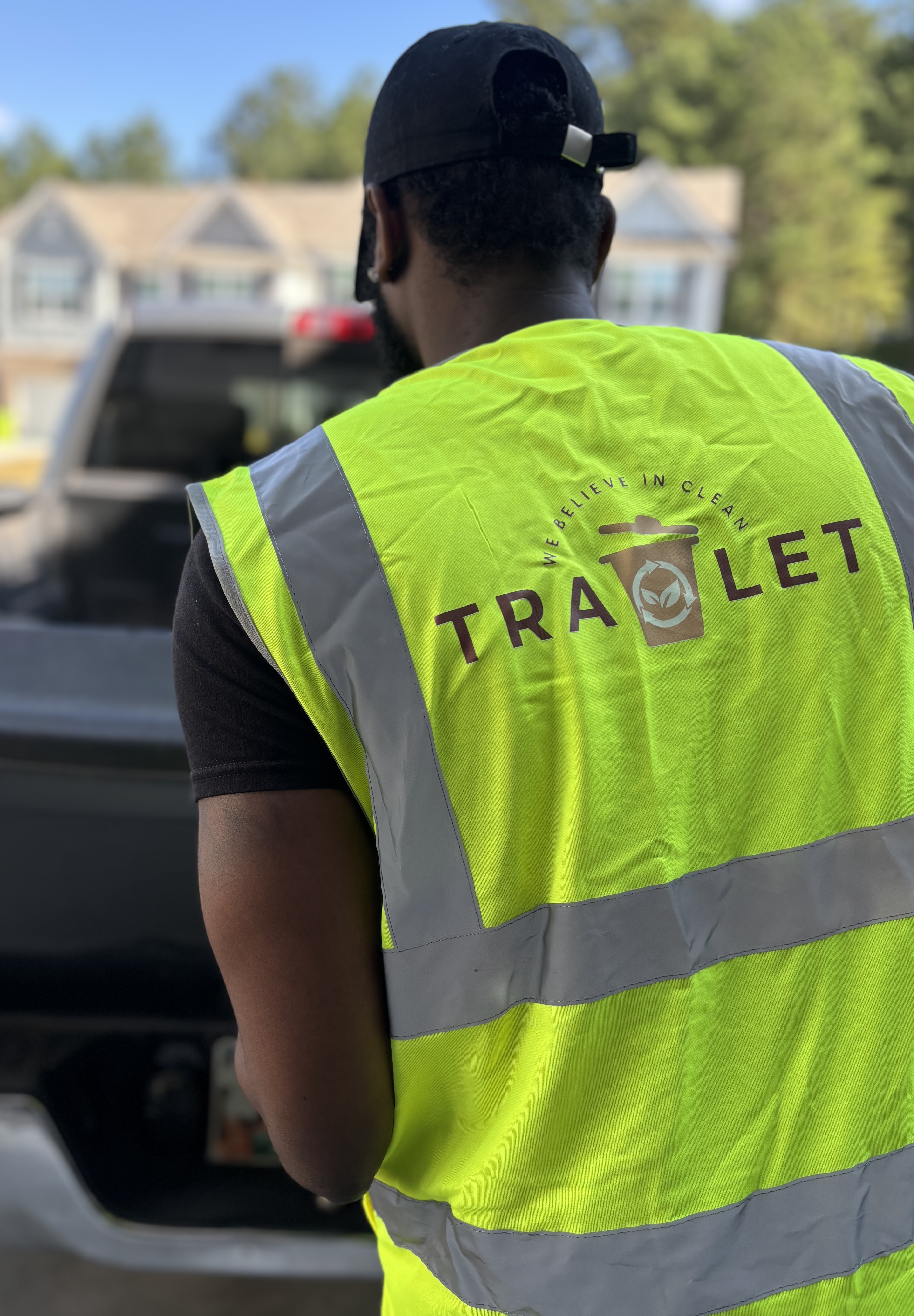 Tralet Services logo