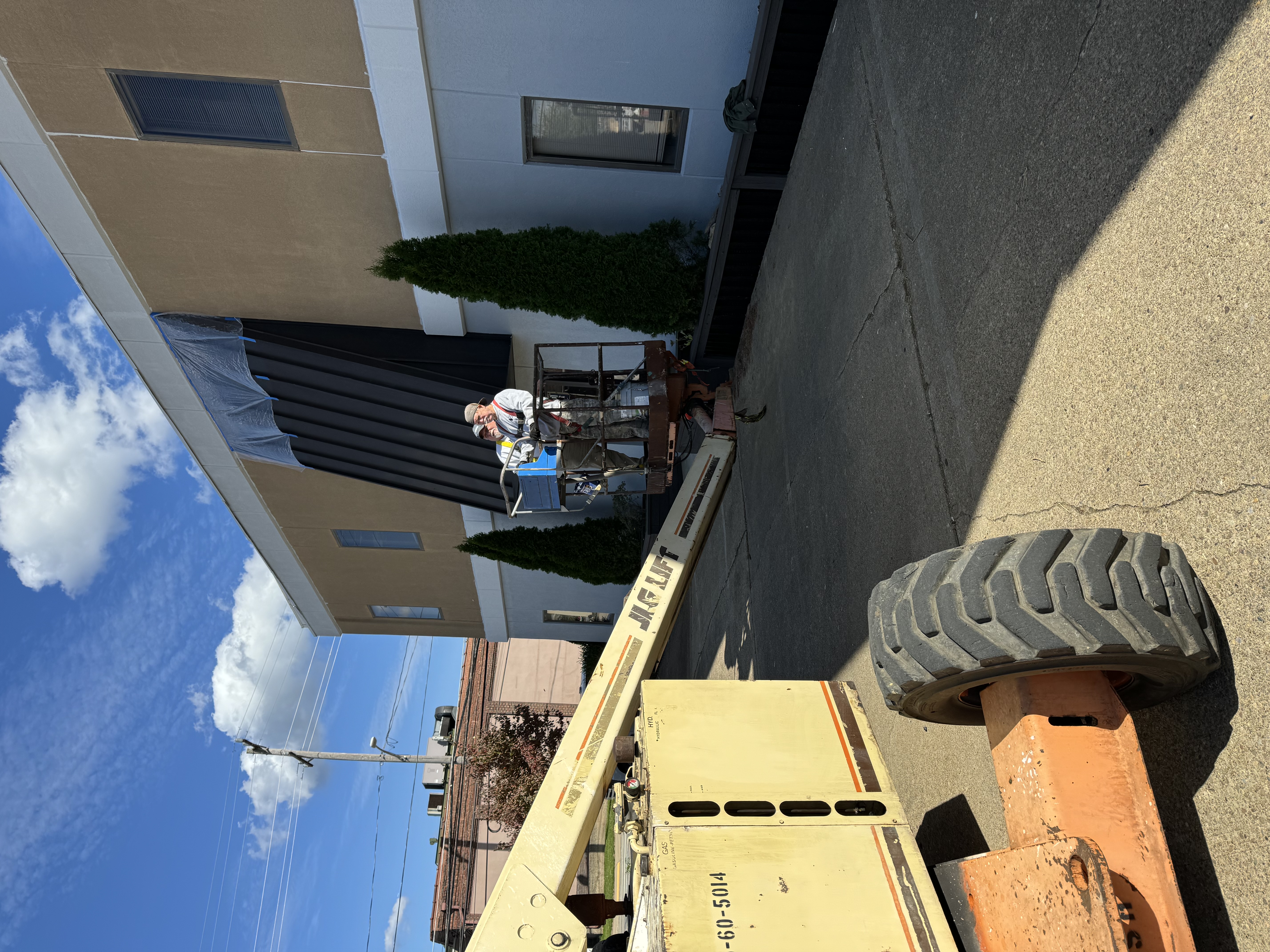 C Casto painting & maintenance logo