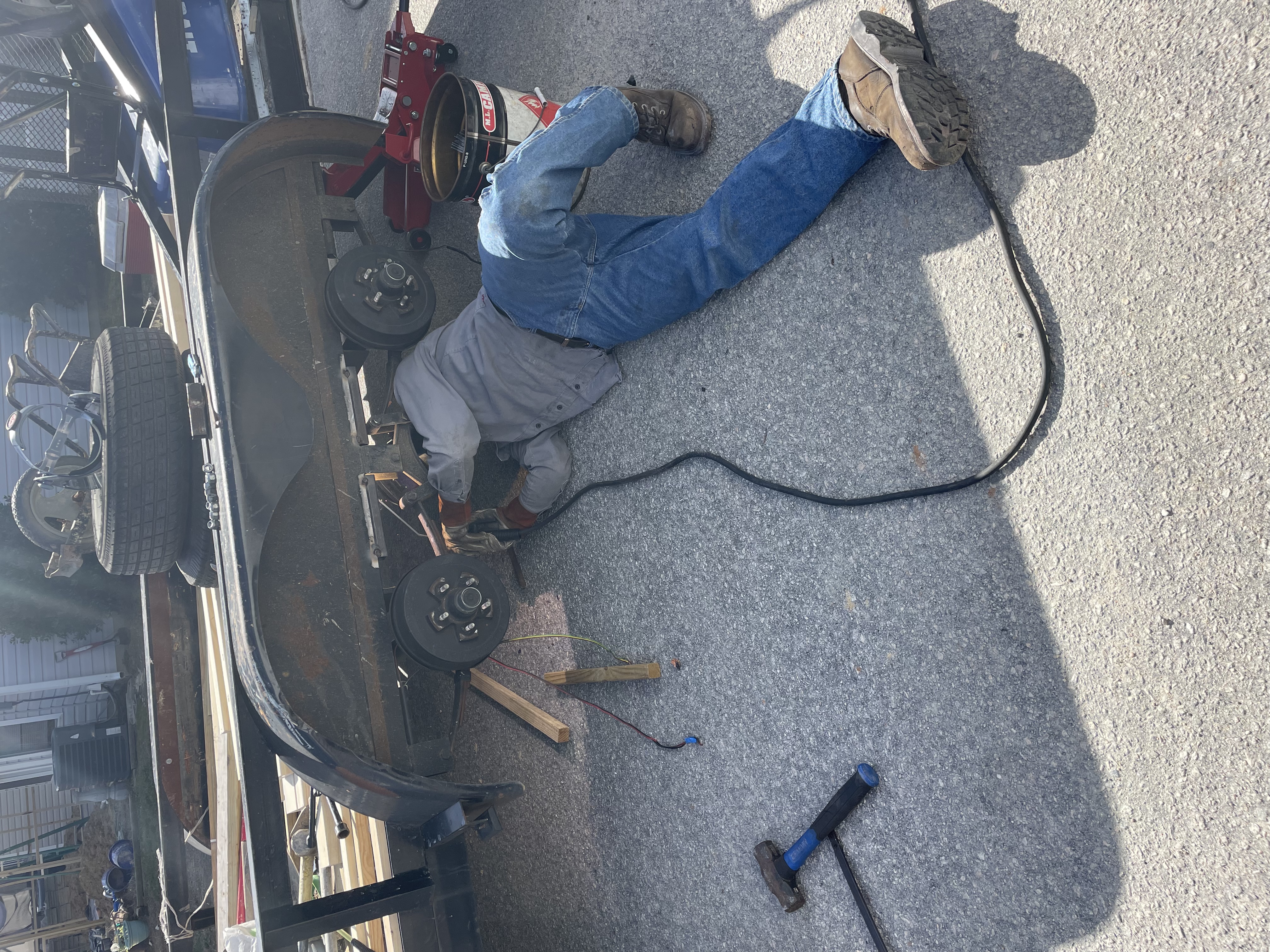 Mobile welding and repair service logo