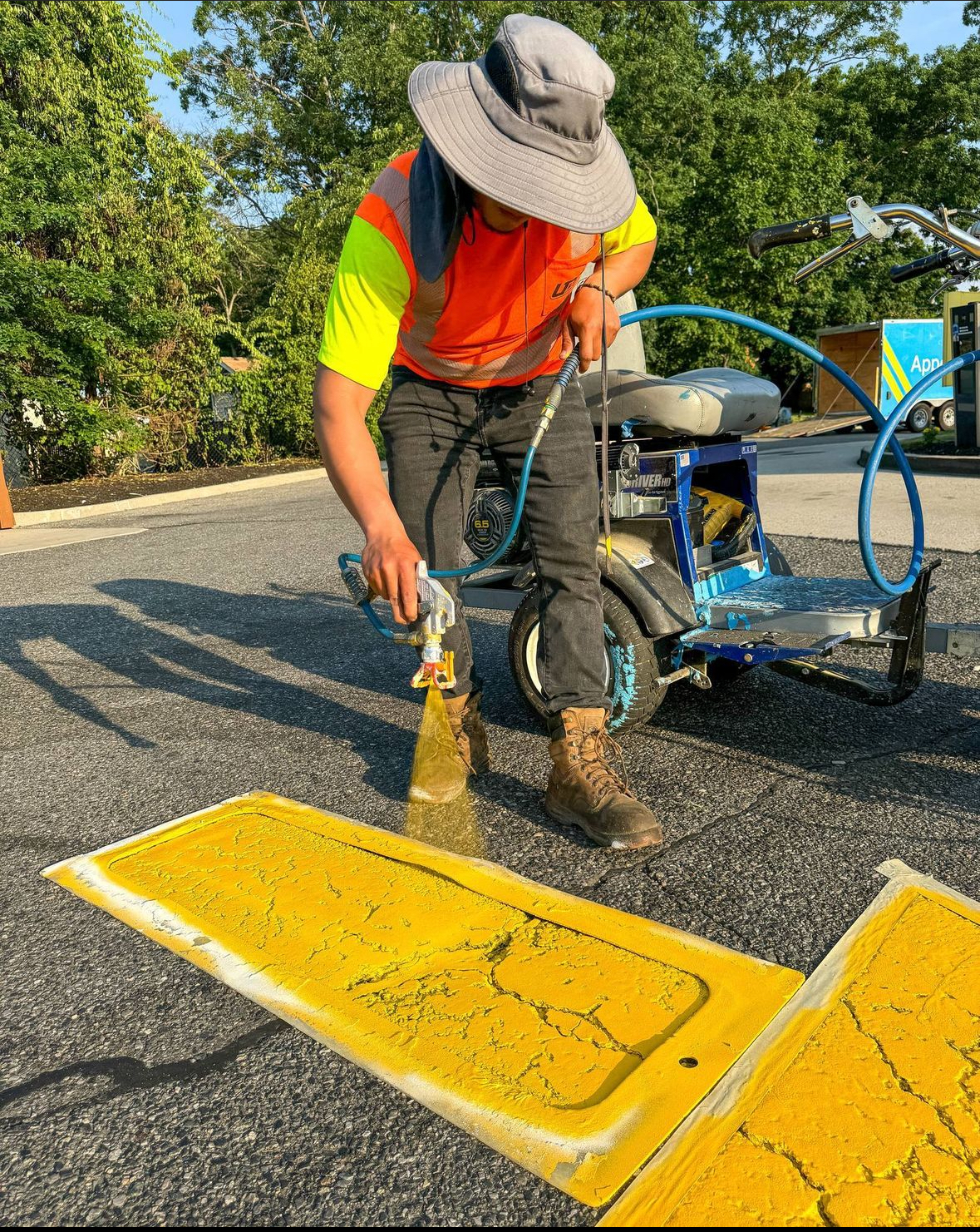 Appell striping & sealcoating logo
