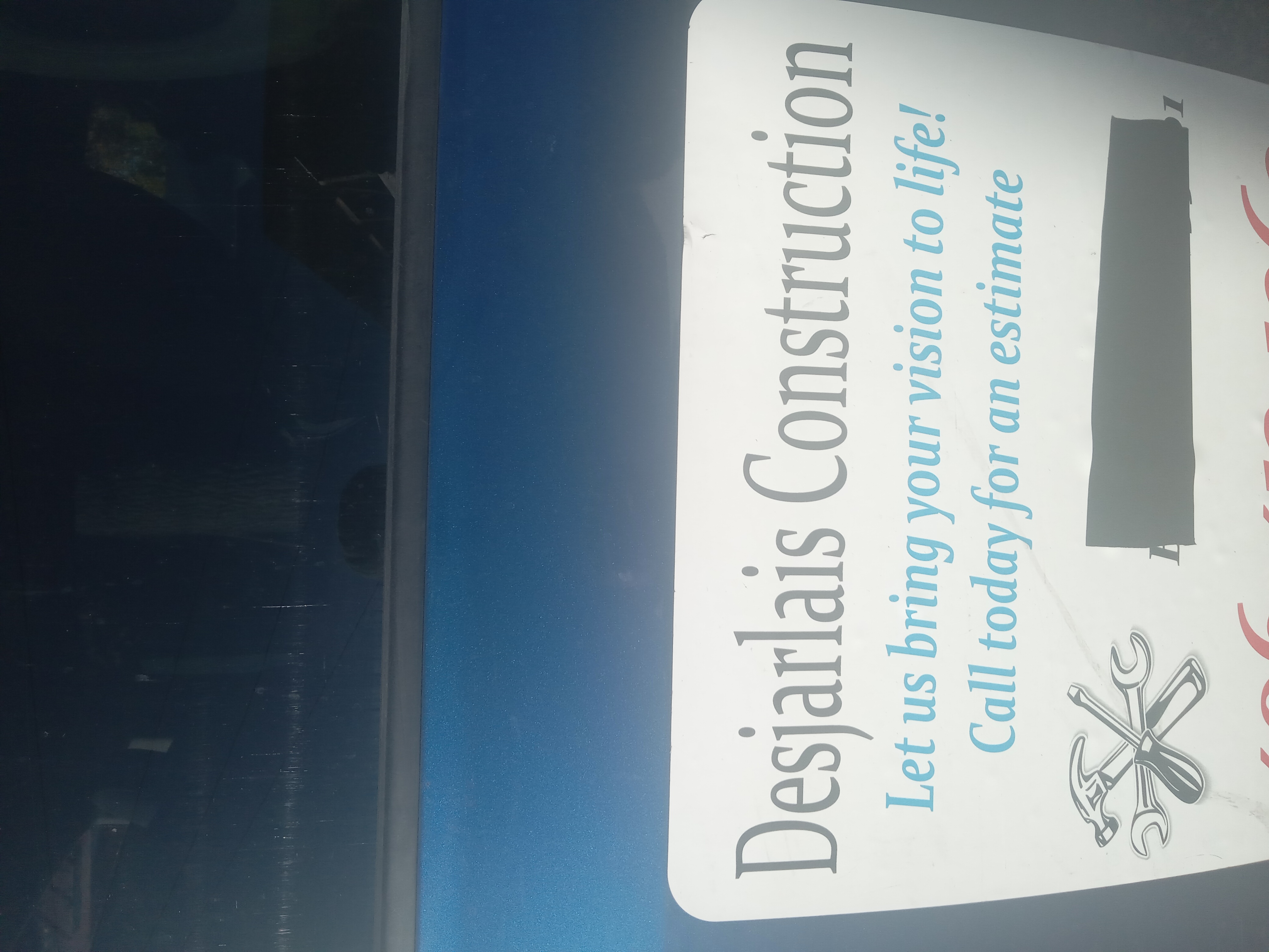 S&R Desjarlais const logo