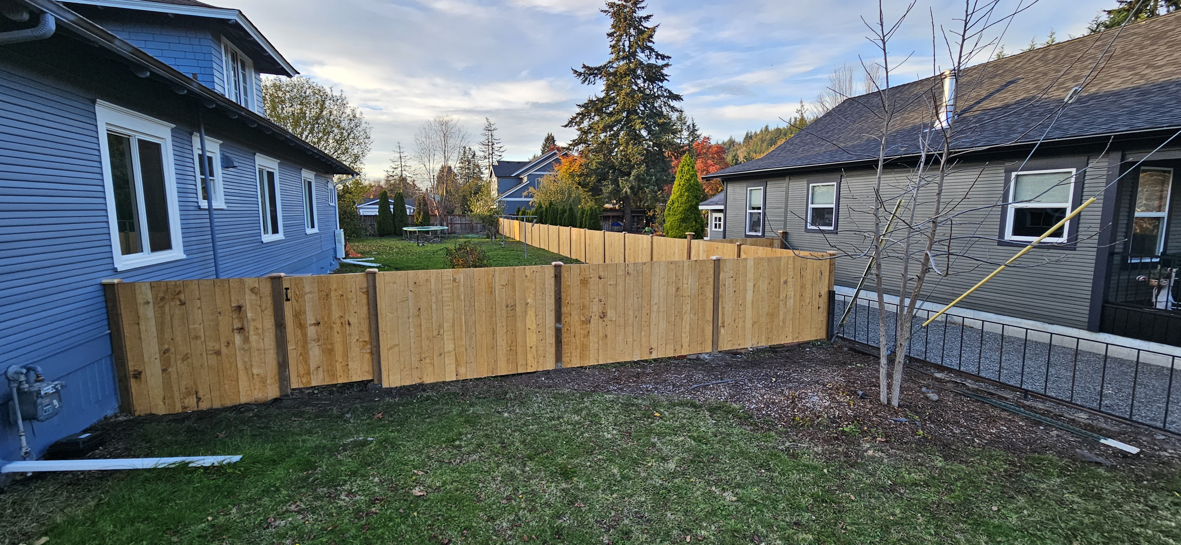 Hunters Fence & Property Maintenance logo