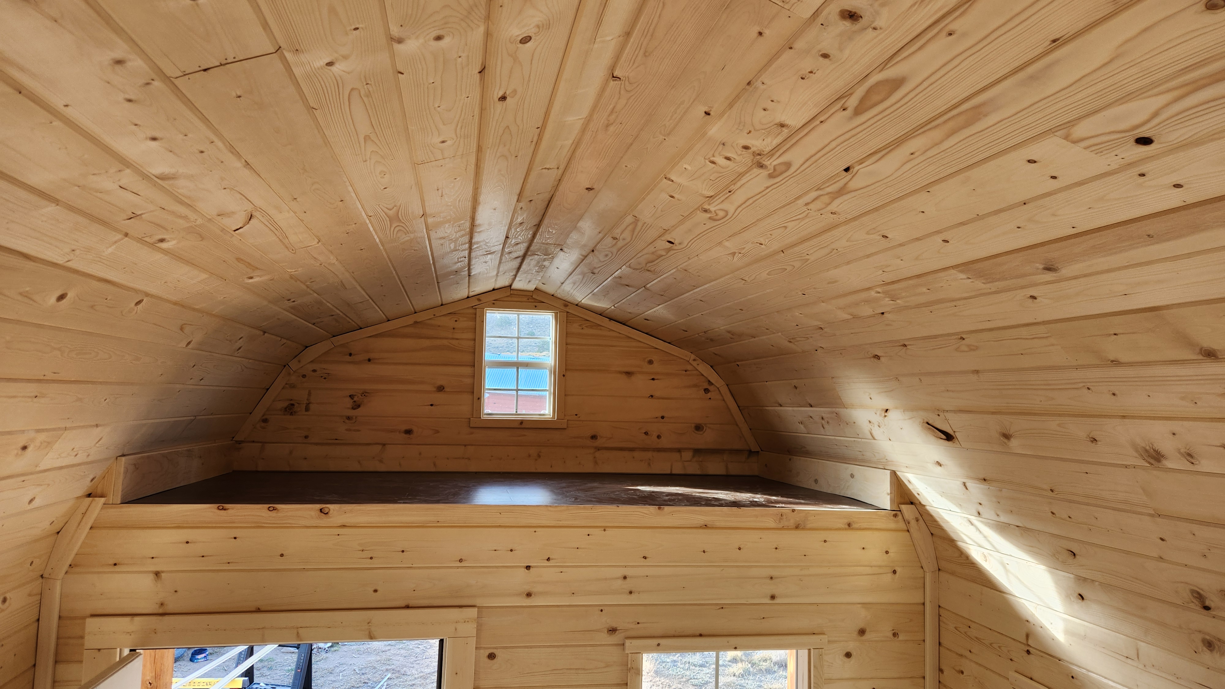 U.P. Custom Carpentry logo