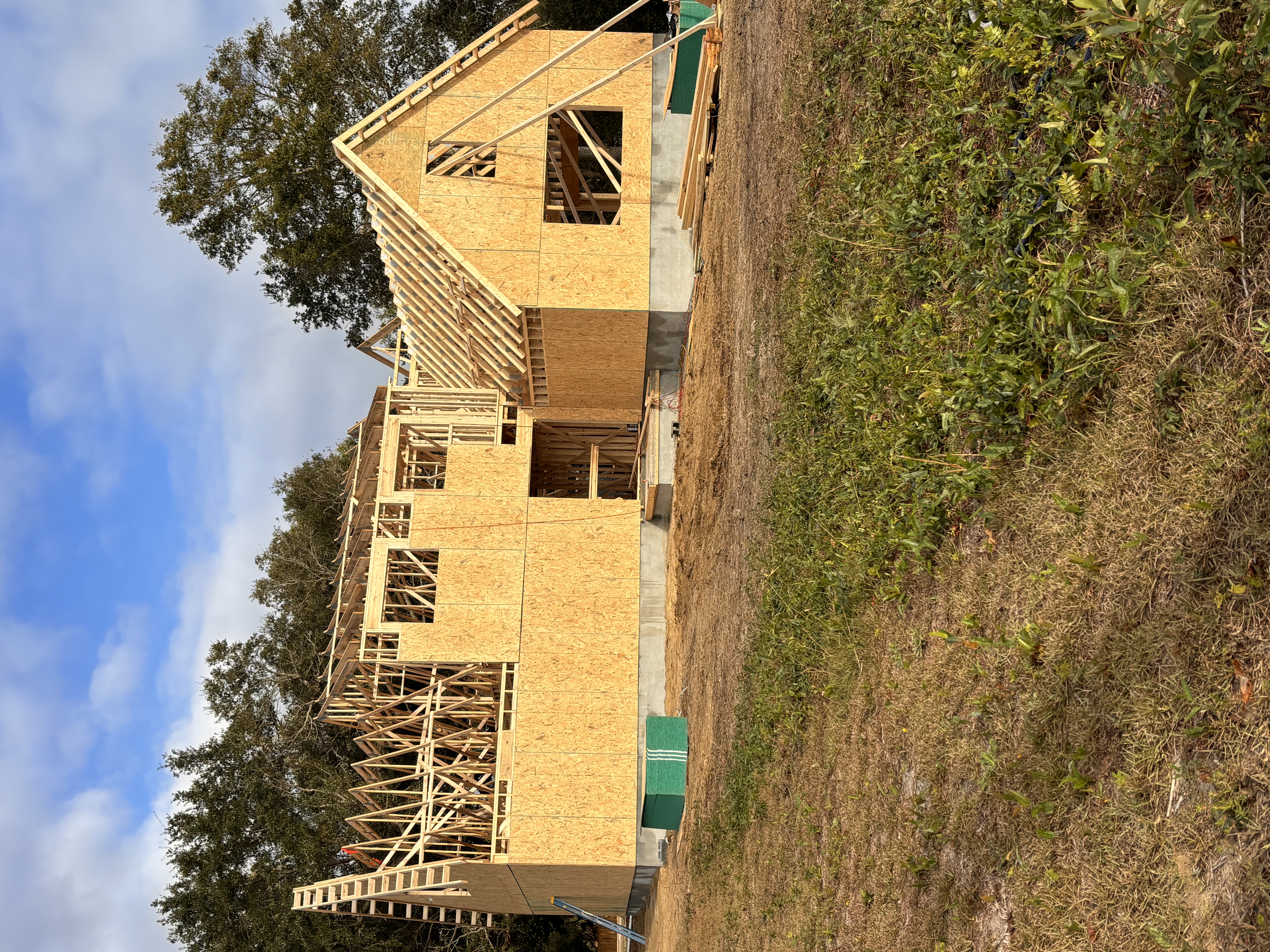 CF ROMERO CONSTRUCTION LLC logo