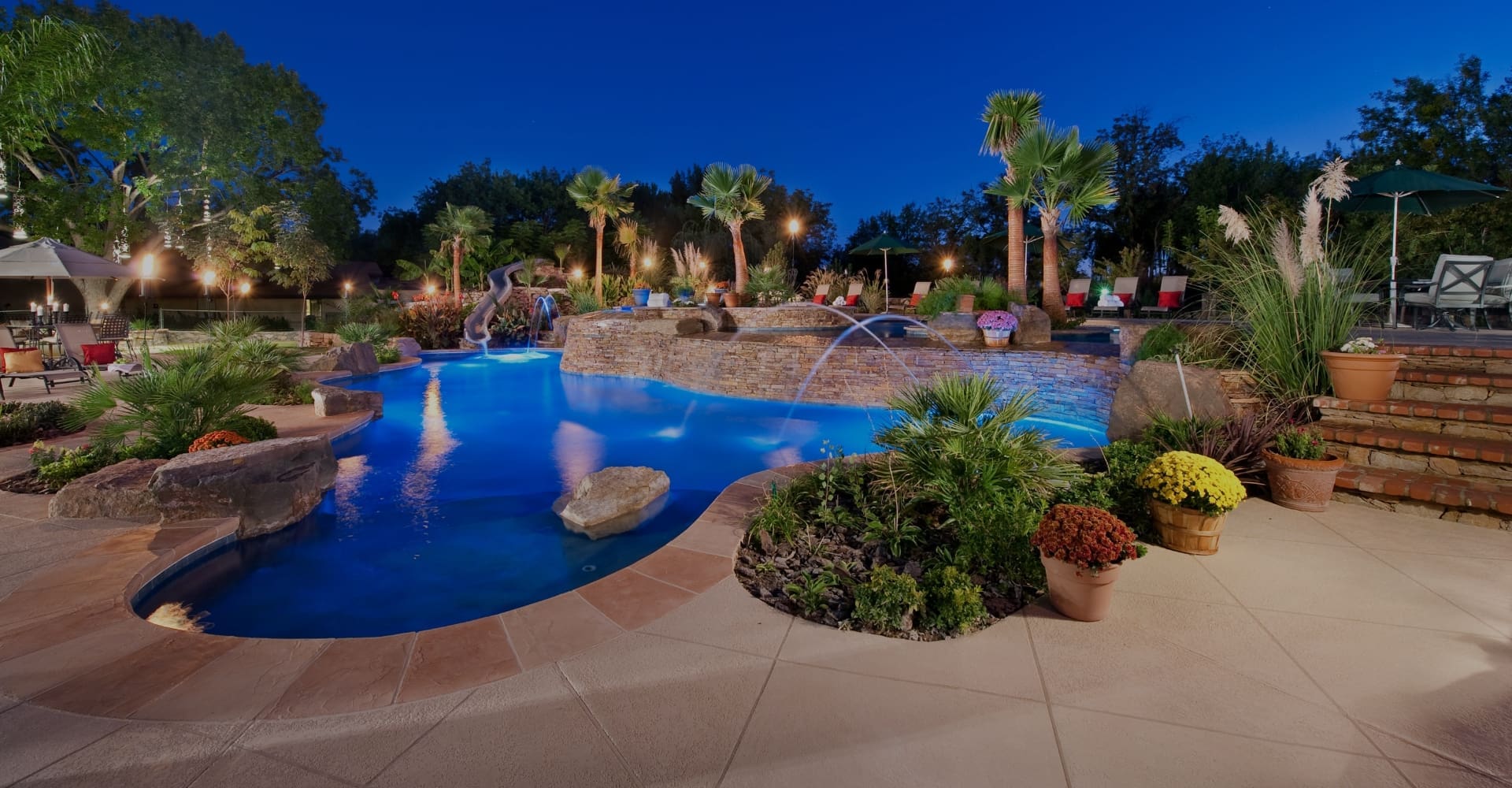 Silver Oaks Pools logo