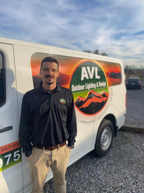 AVL Outdoor Lighting & Design logo