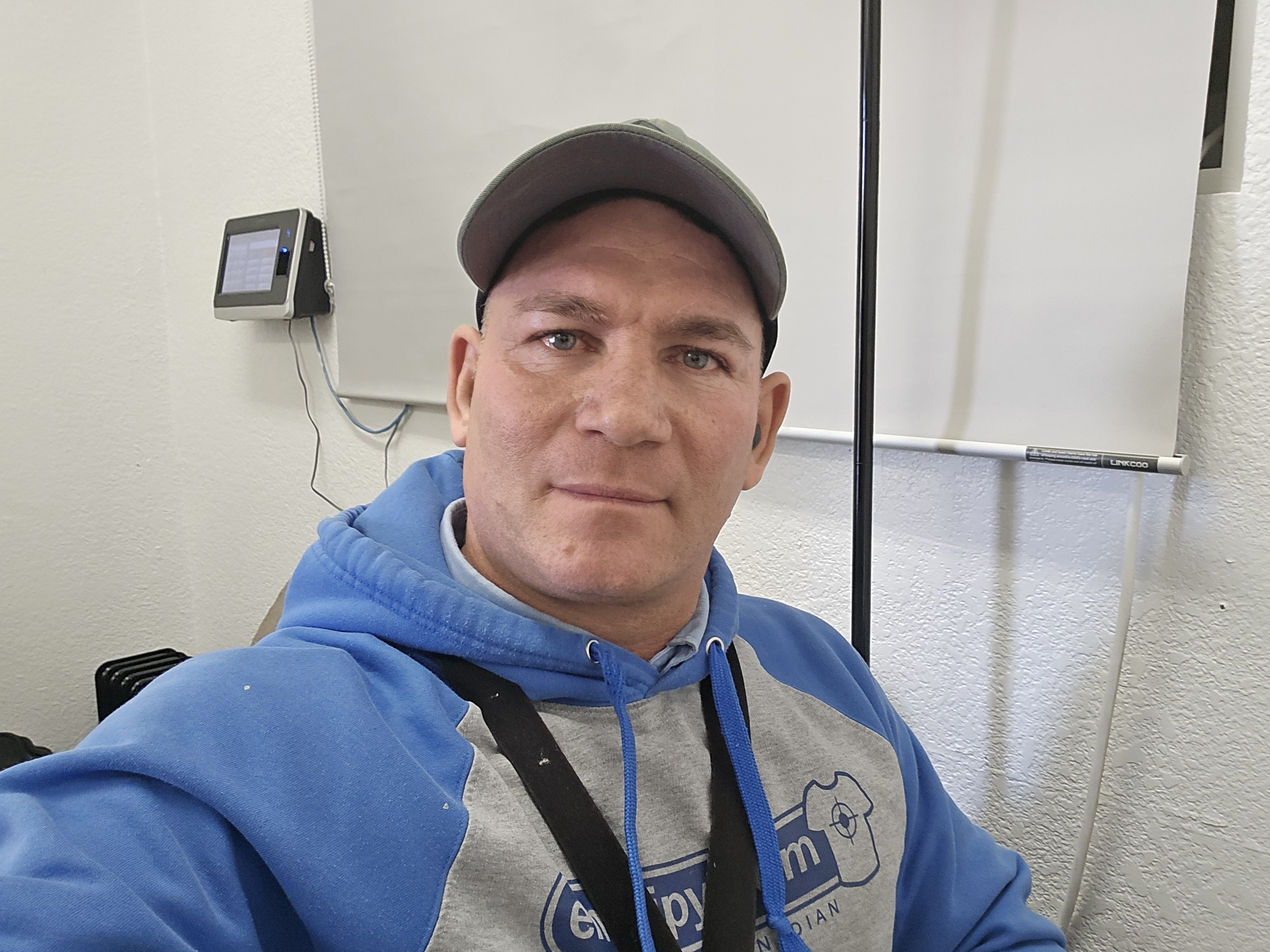 ALBA-FULLSERVICE LLC logo