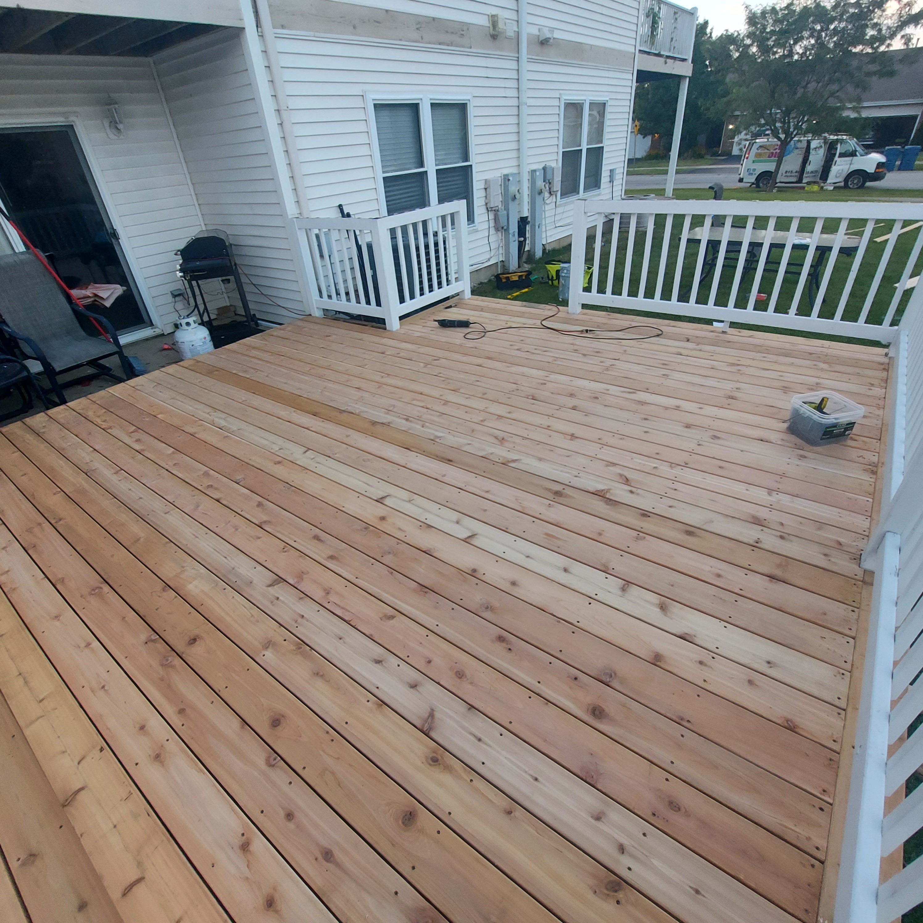 Your decking solutions logo