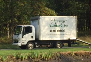 ARROW PLUMBING logo