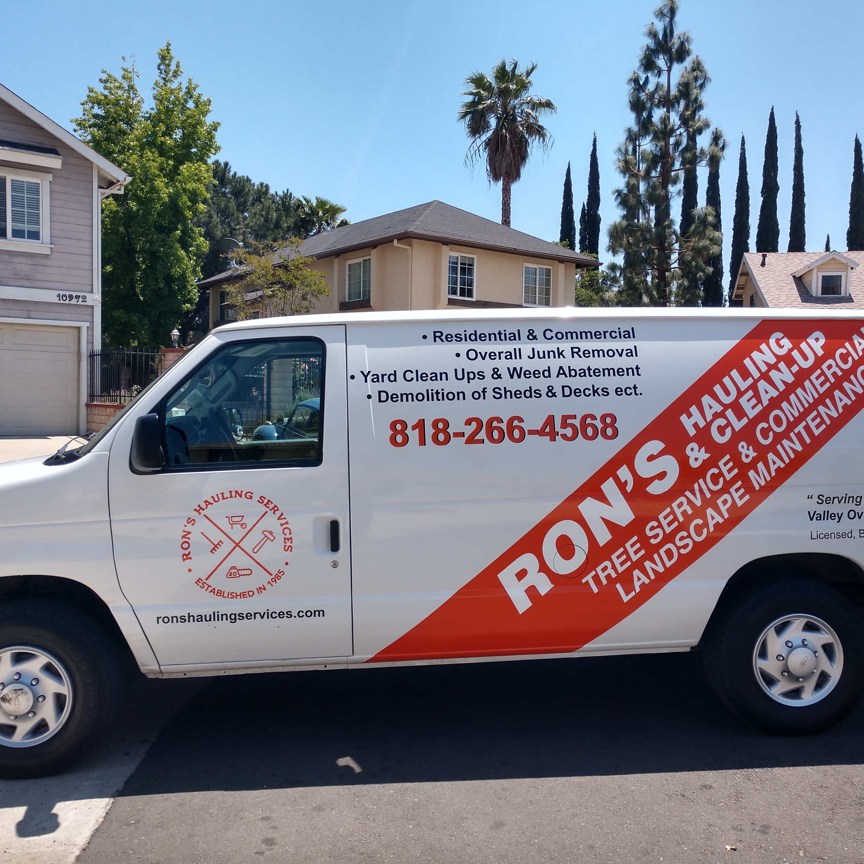 Logo for Rons Hauling CleanUp Tree Services