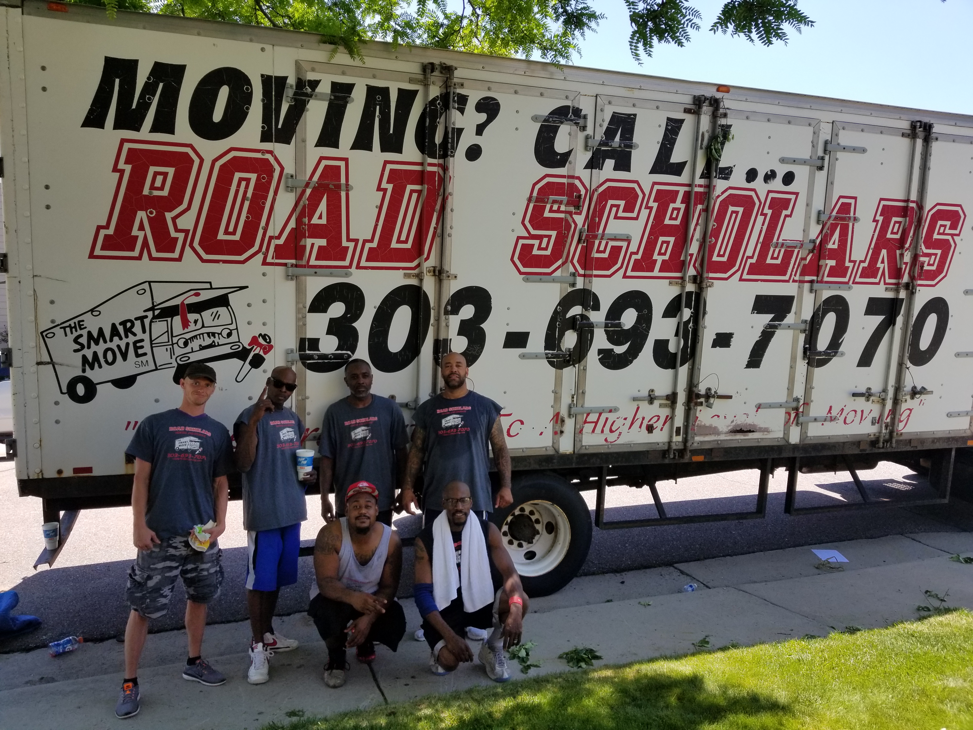 Road Scholars Moving & Storage logo