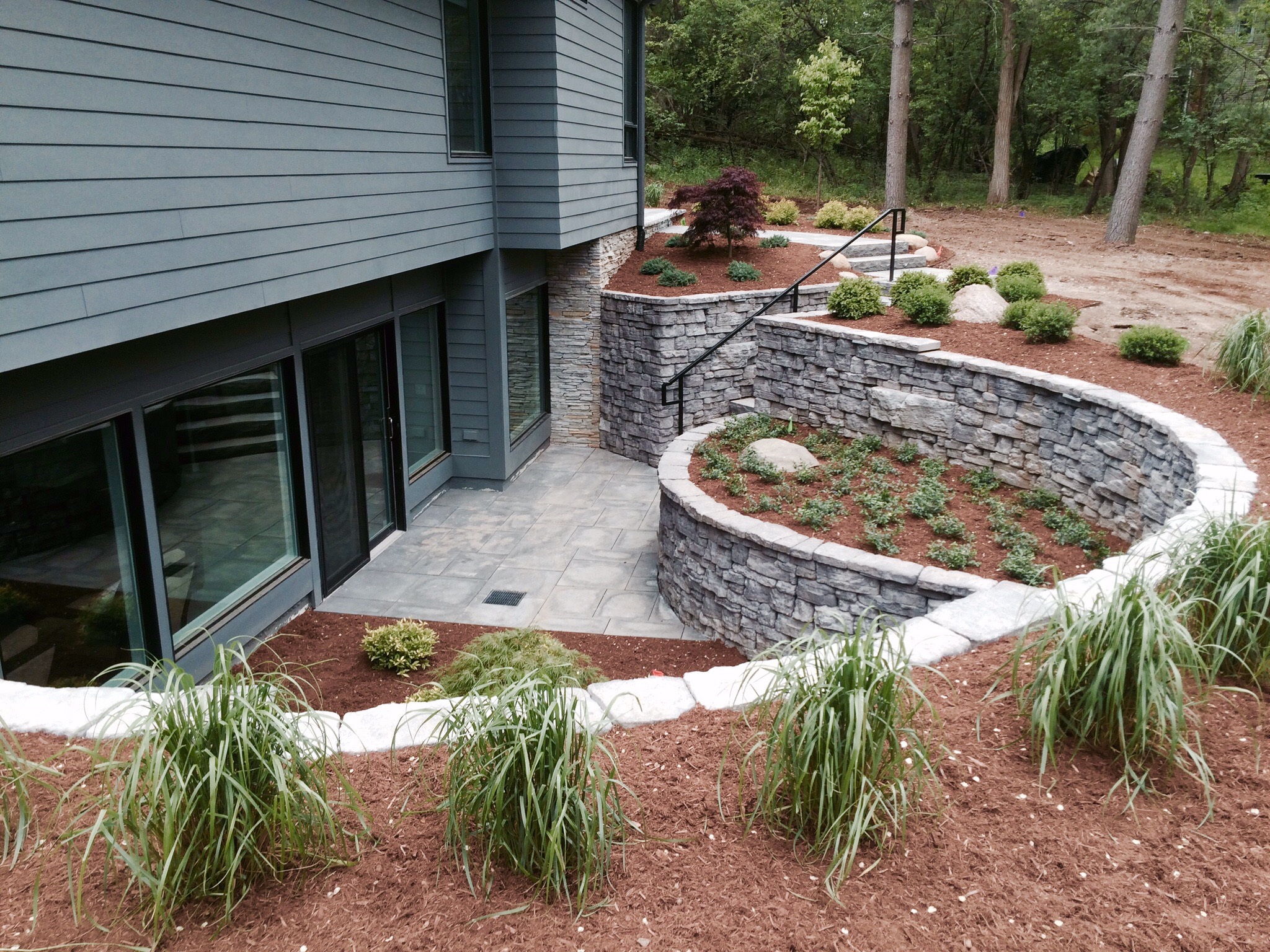 Logo for GARRETT LANDSCAPE GROUP