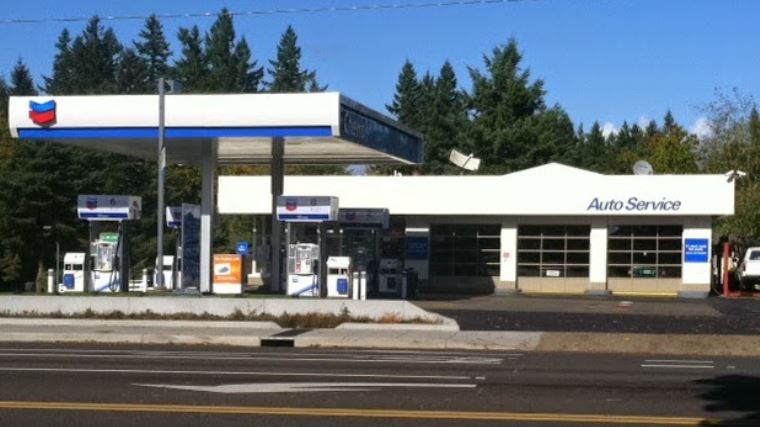 Logo for Multnomah Automotive - Chevron