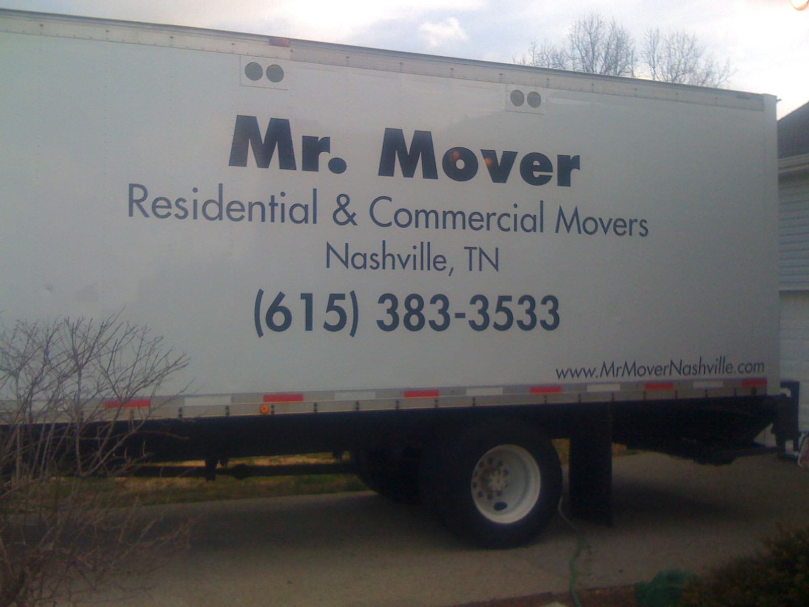 Logo for Mr Mover Nashville