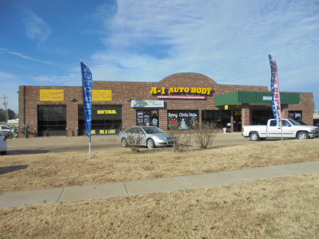 A-1 Auto Body & Glass logo
