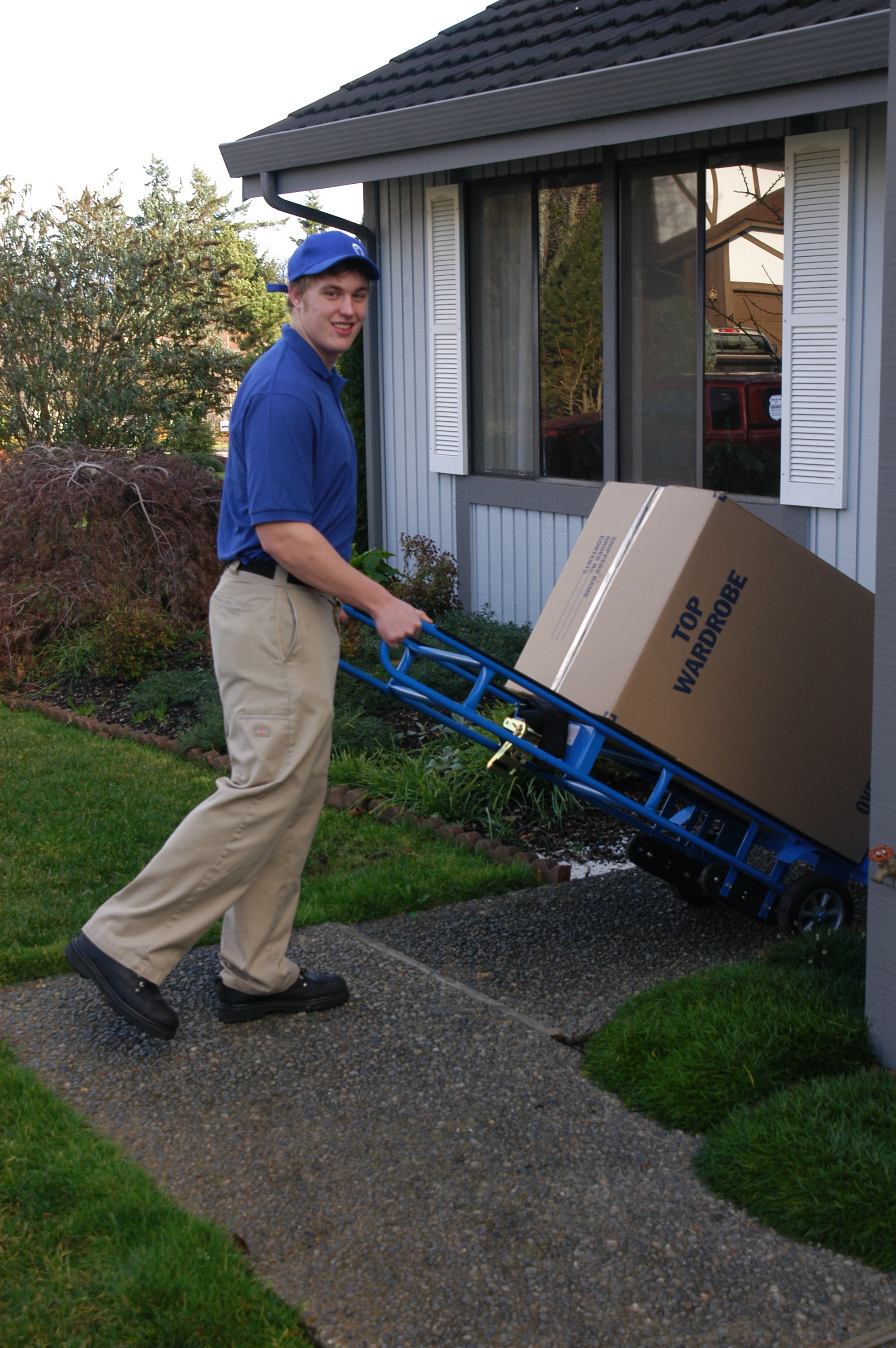 Express Movers Inc logo