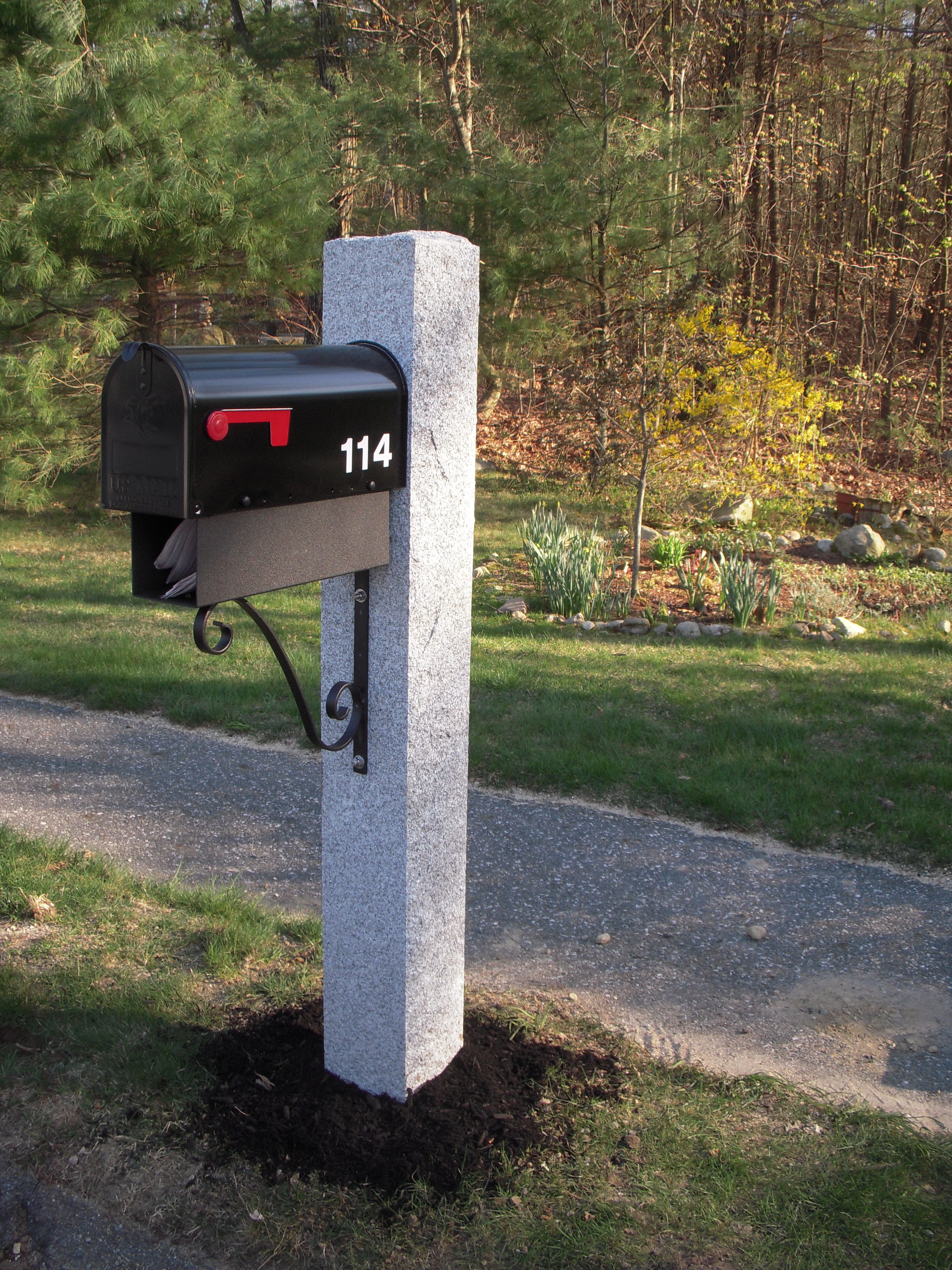 Logo for MAILBOX DOCTOR