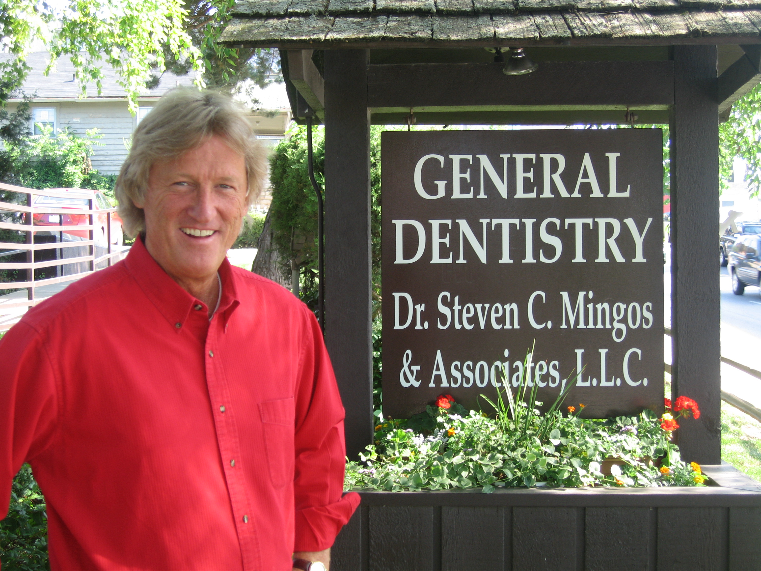 Logo for Dr Steven C Mingos & Associates LLC