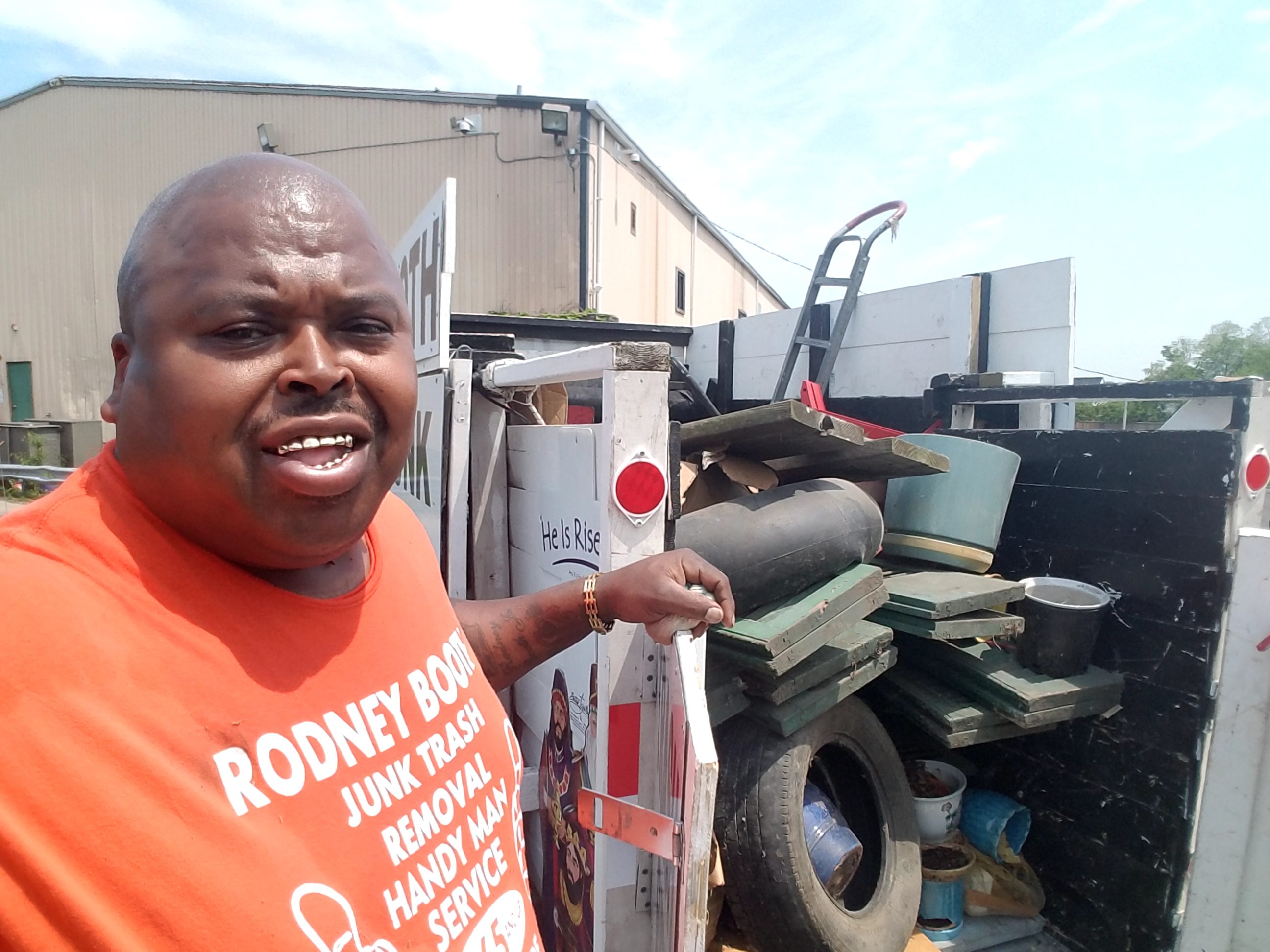 Avatar for Rodney Booth Junk & Trash Removal Baltimore