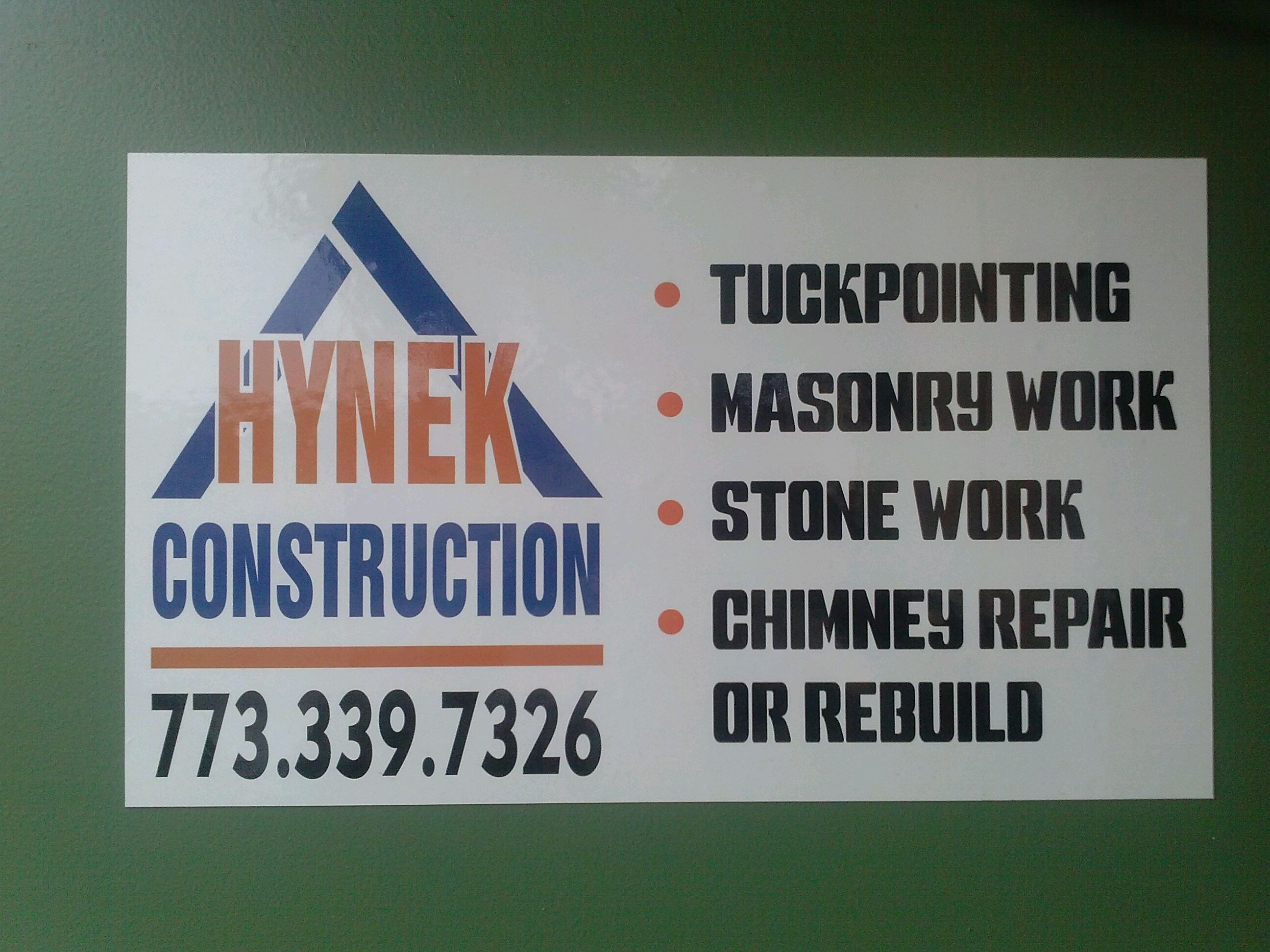 Logo for Hynek Construction