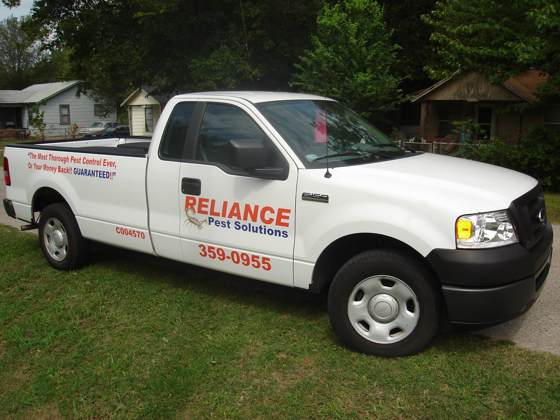 Logo for Reliance Pest Solutions