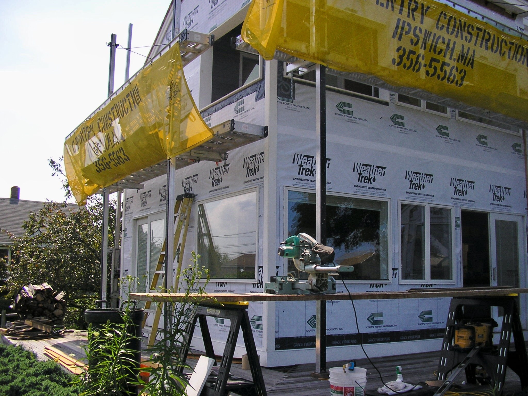 Dennis M Howes Carpentry Construction Inc logo