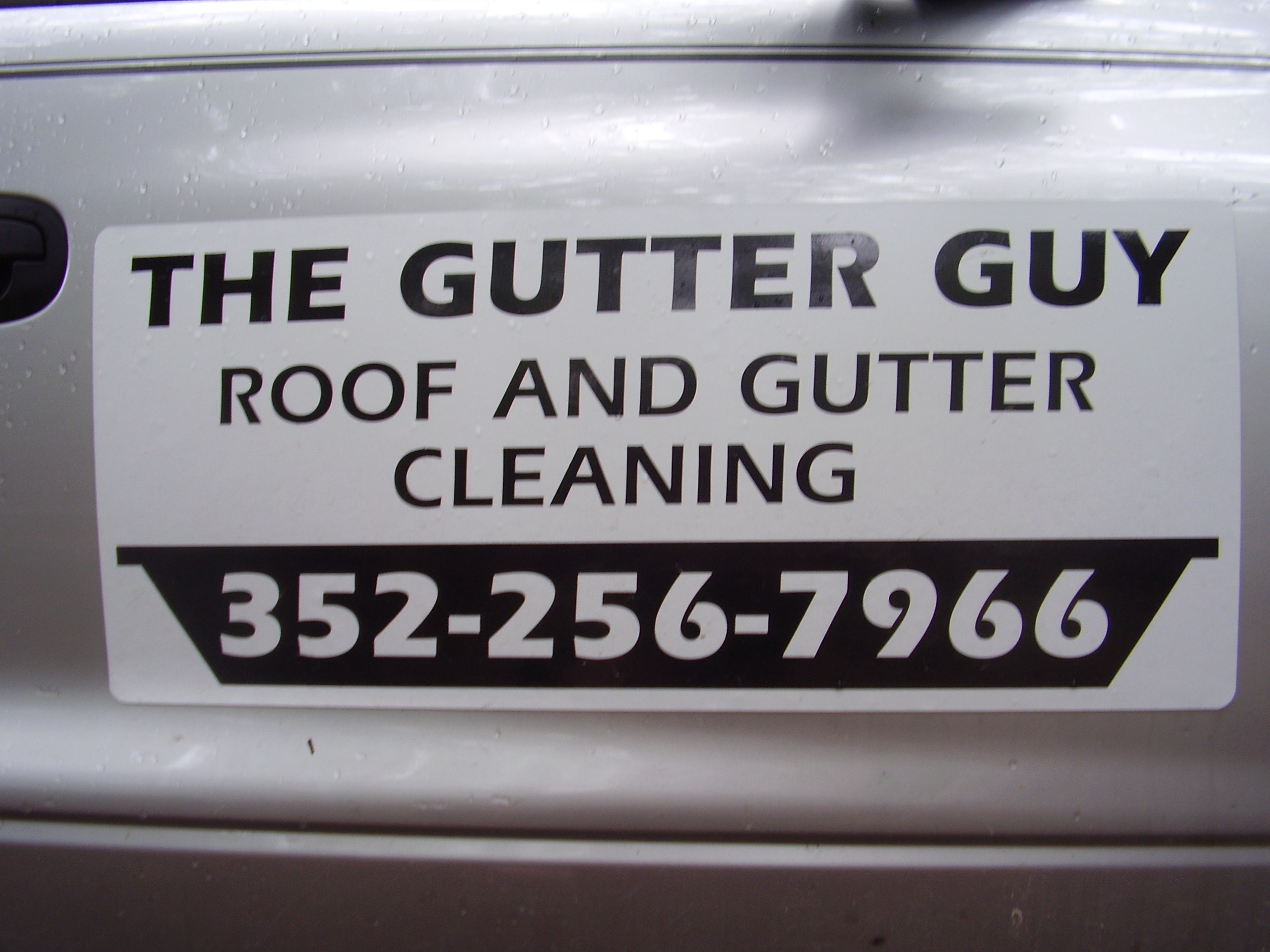 Logo for The Gutter Guy