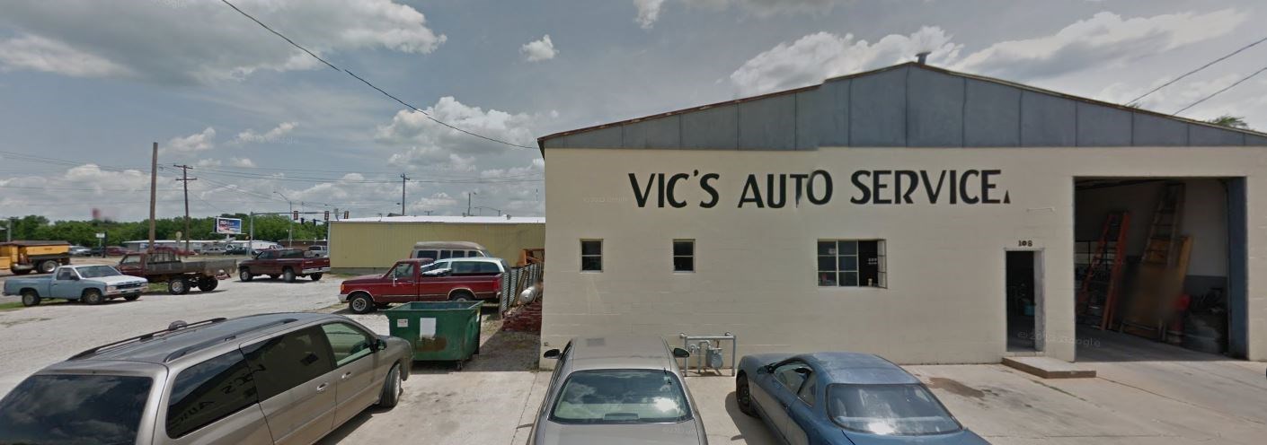Logo for Vic's Auto Service