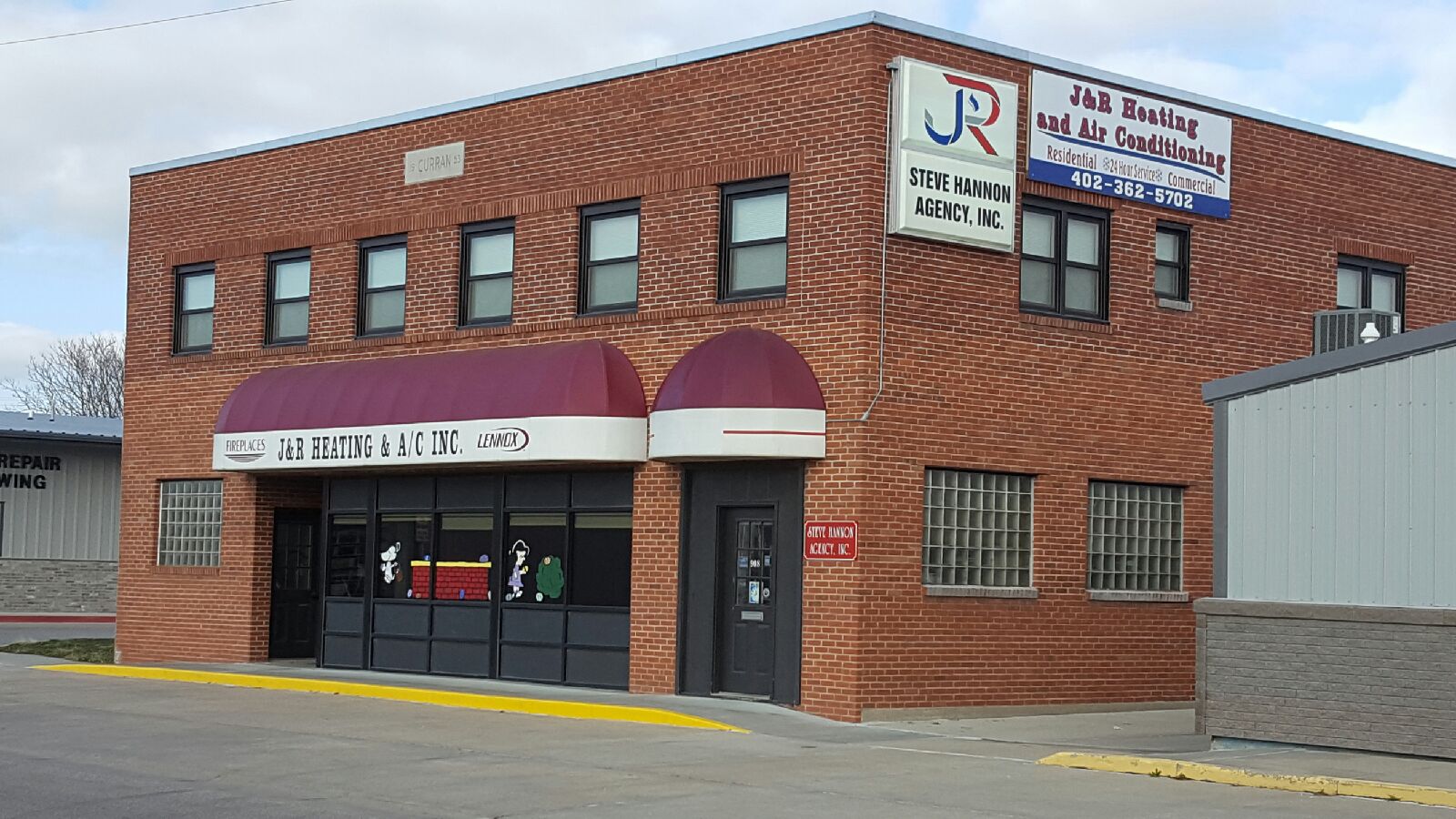 J & R HEATING & AIR CONDITIONING logo
