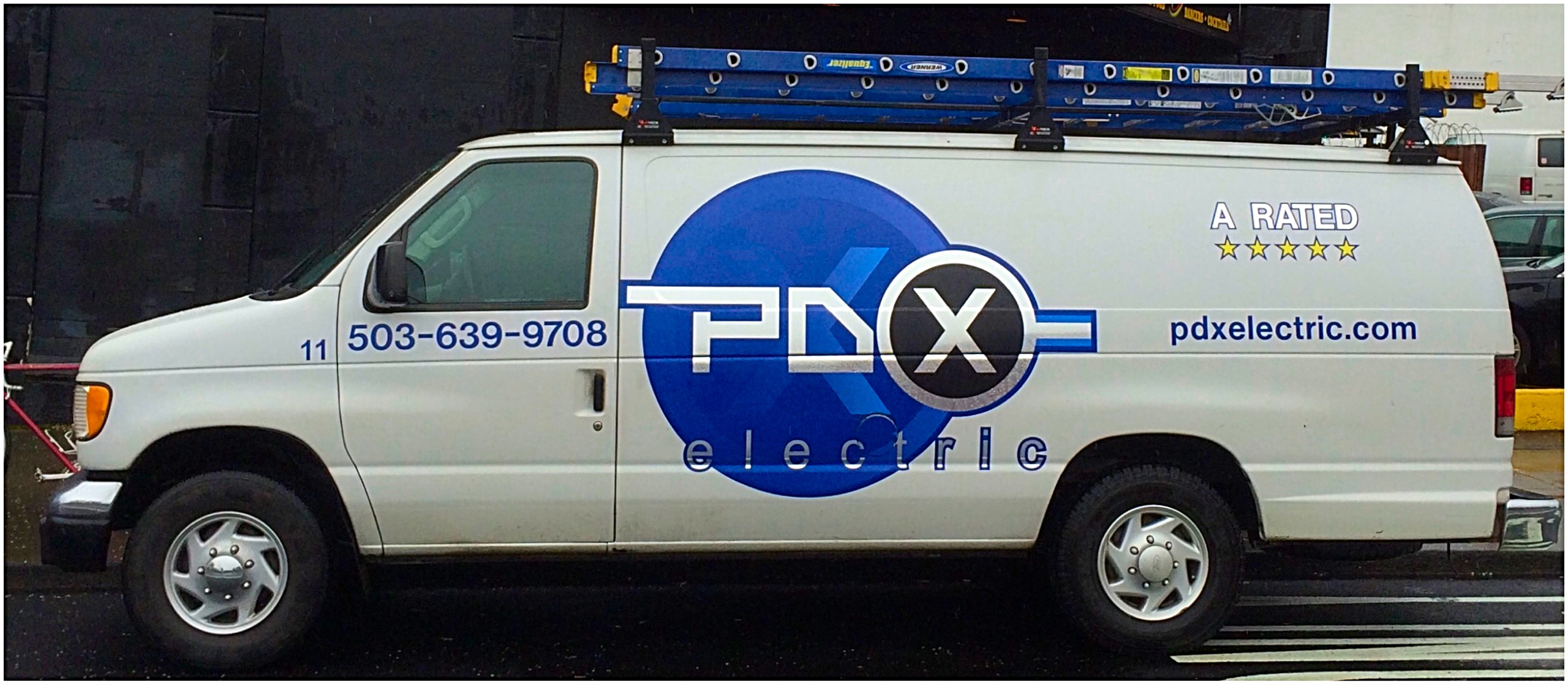 PDX Electric LLC logo