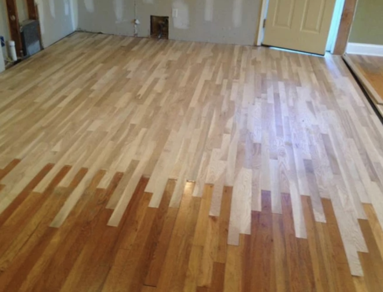Dustless Hardwood Floor Refinishing logo