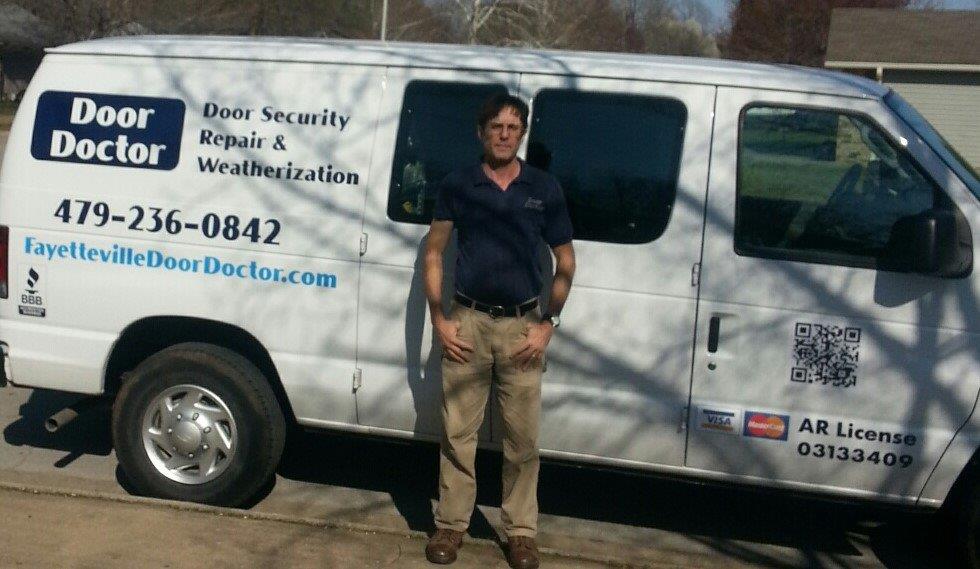 Logo for Door Doctor