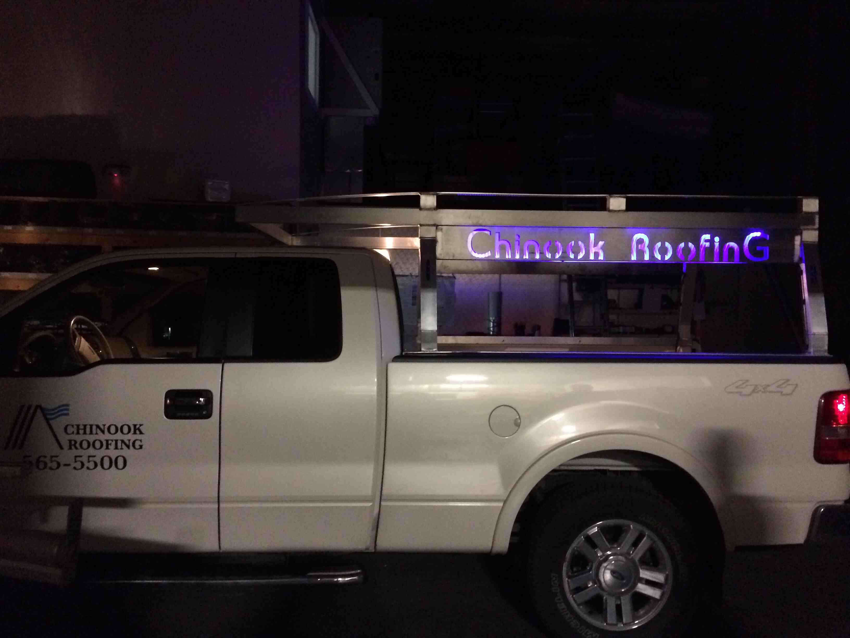 Logo for Chinook Roofing