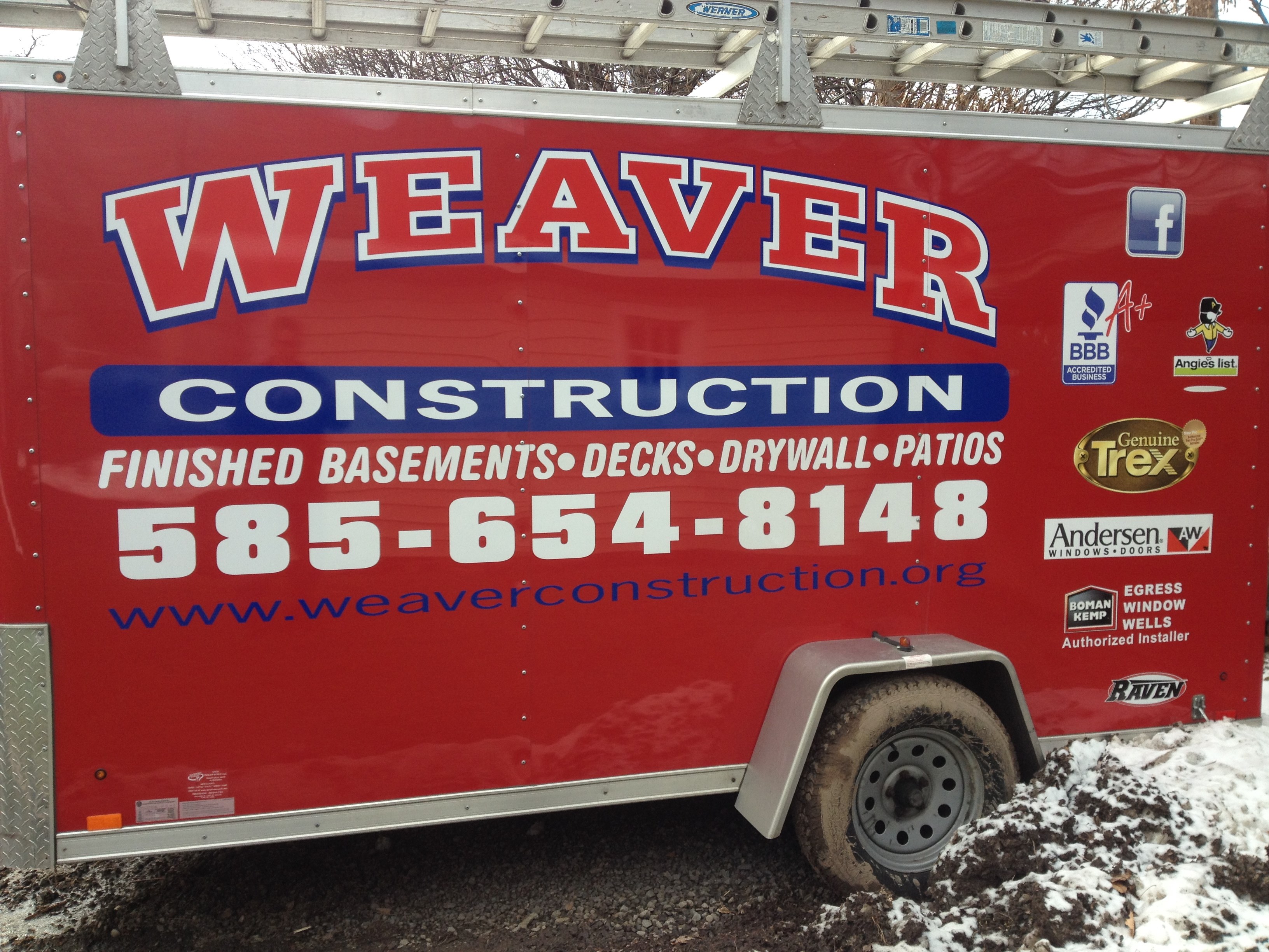Logo for Weaver Construction