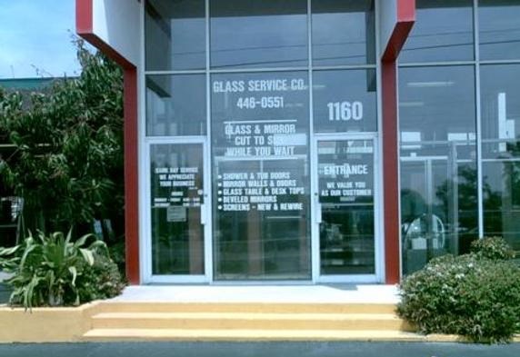 GLASS SERVICE CO INC logo