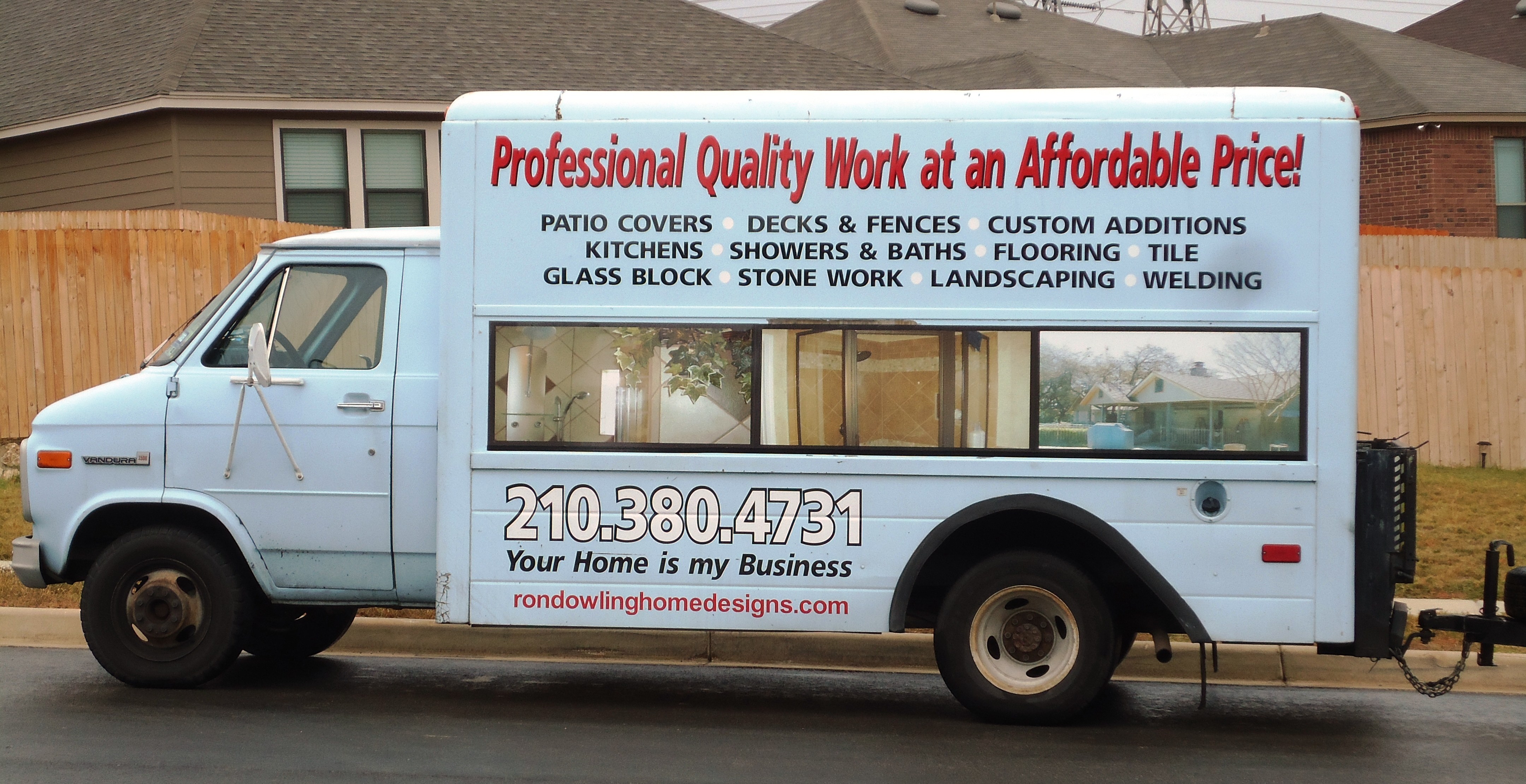 Logo for RON DOWLING HOME DESIGNS