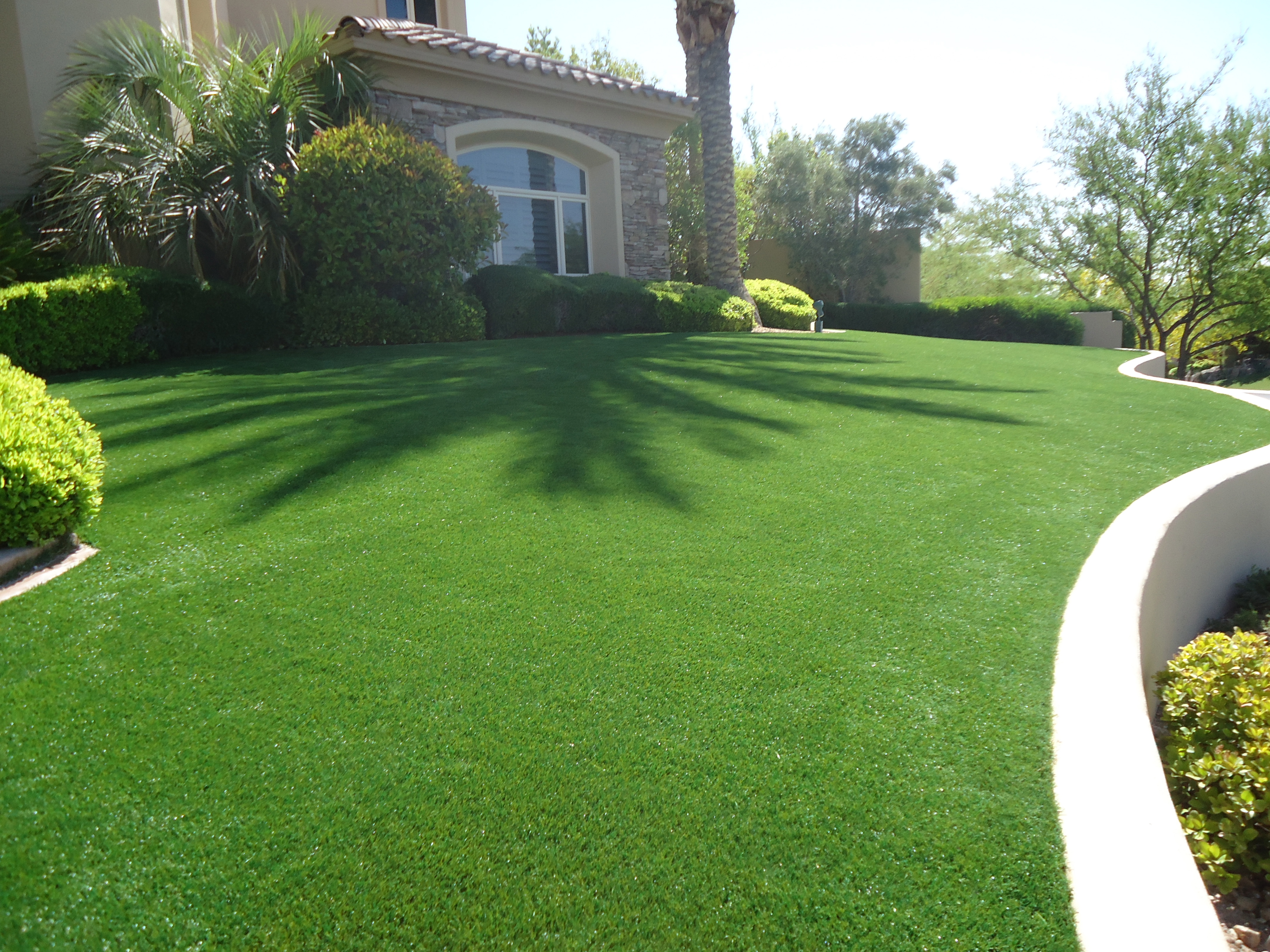 LEISURE LAWN INC logo