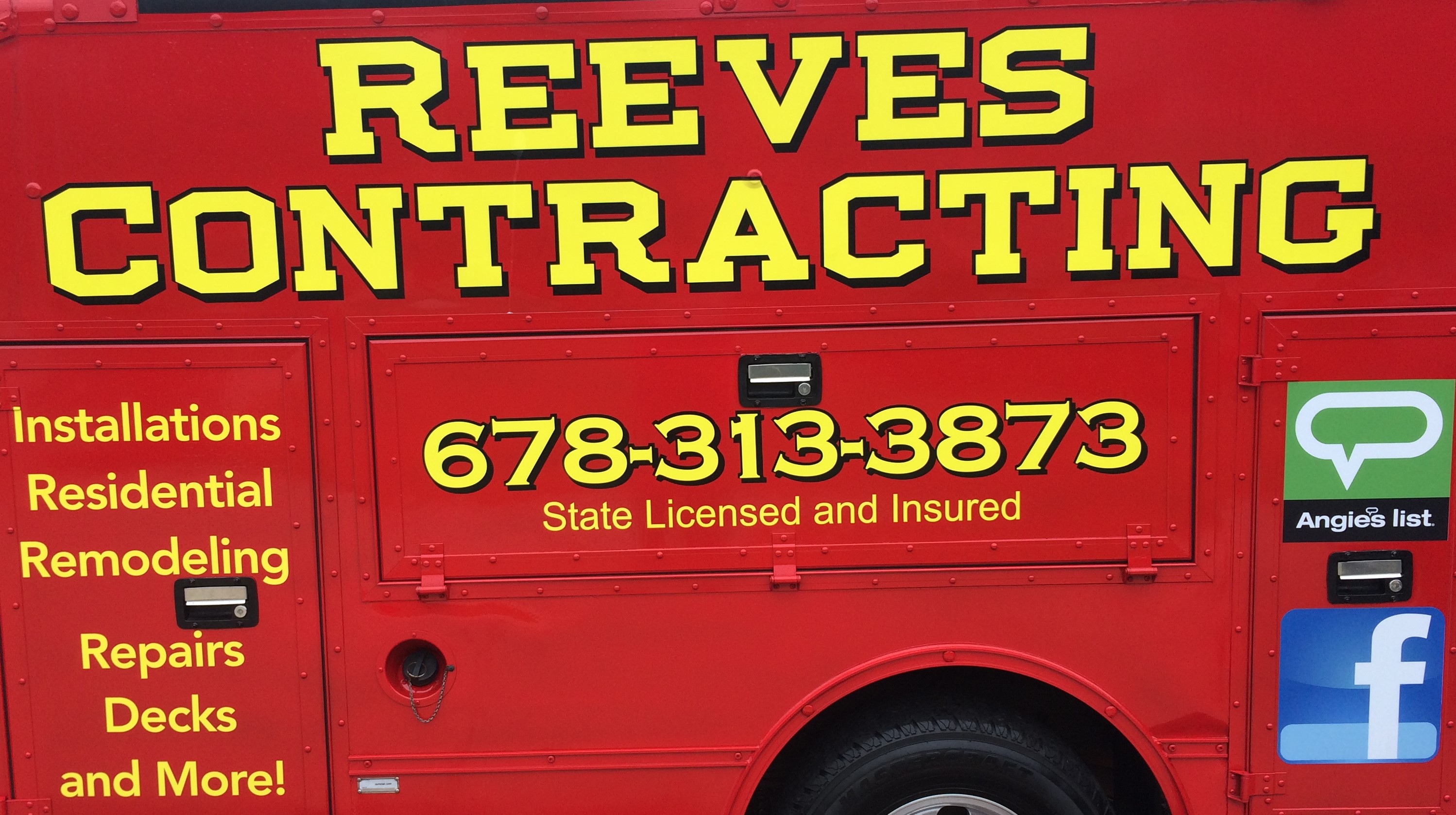 Reeves Contracting logo